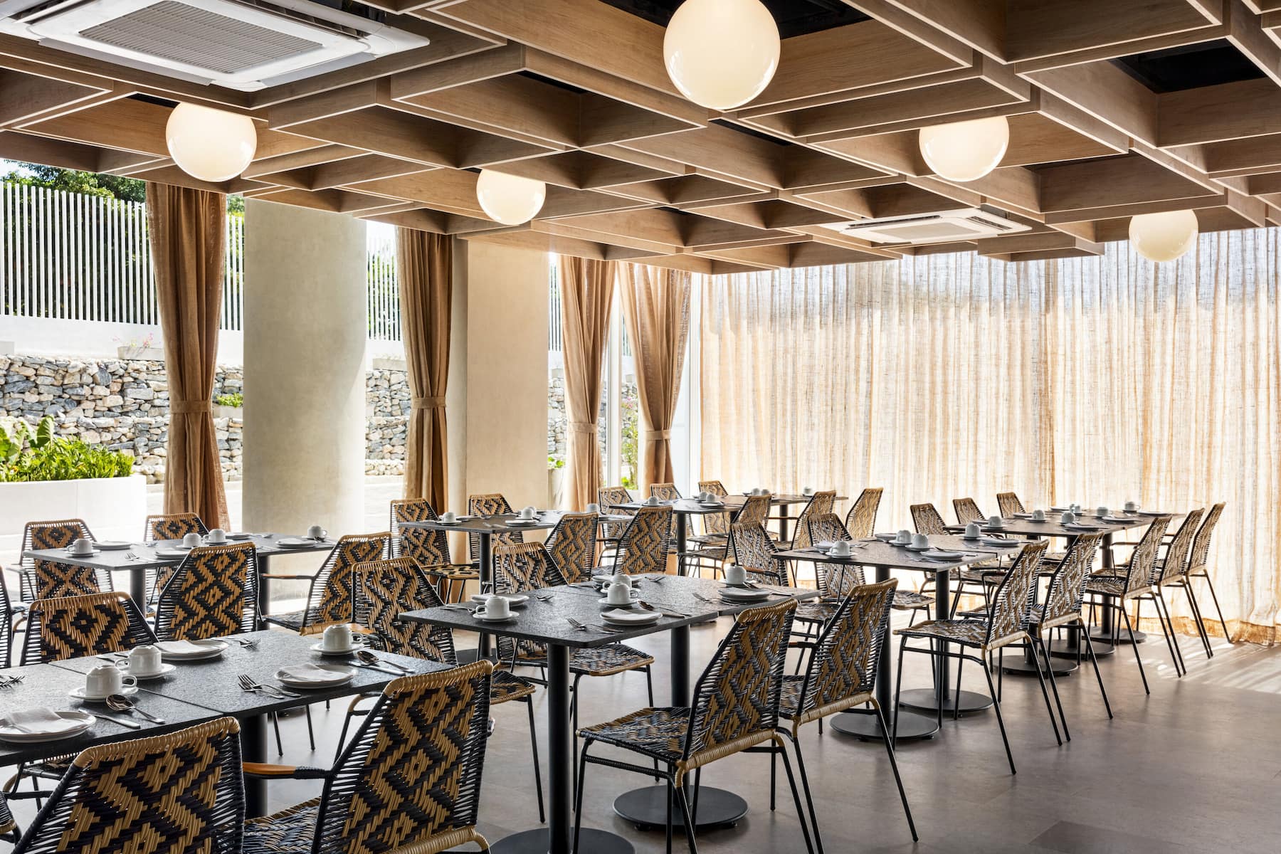 Wyndham Santa Marta Aluna Beach restaurant in Santa Marta, Other than US/Canada