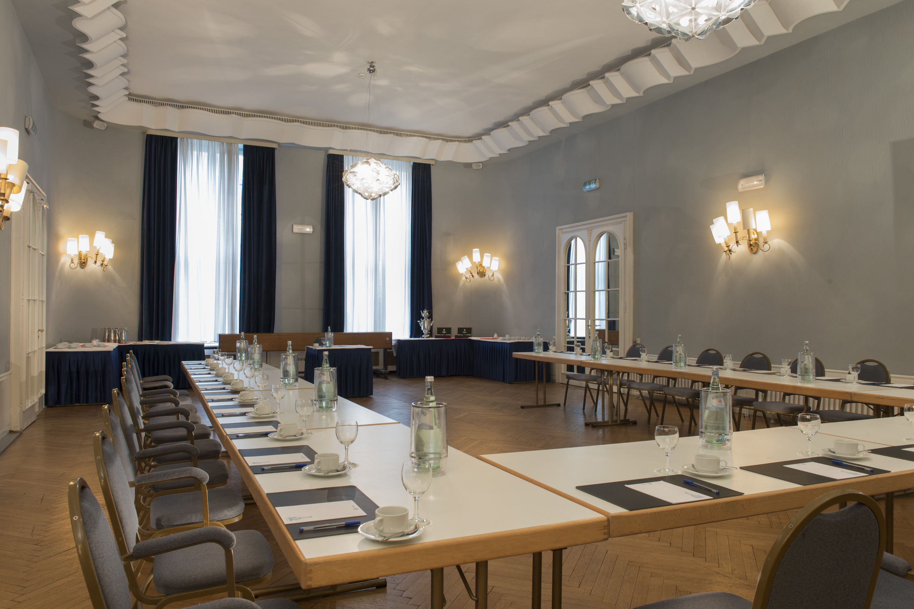 Meeting room at Wyndham Duisburger Hof in Duisburg, Other than US/Canada