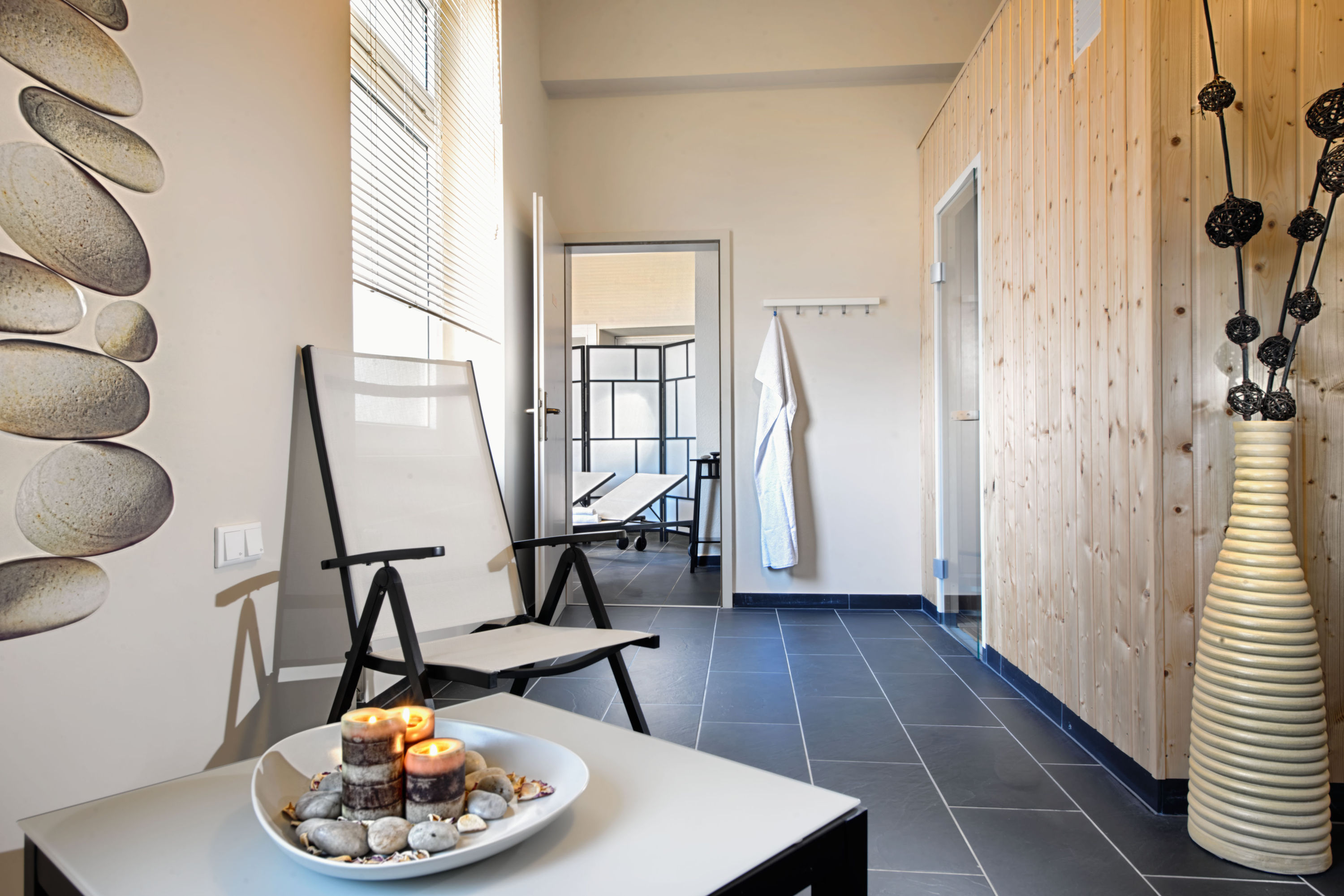 Health club at Wyndham Duisburger Hof in Duisburg, Other than US/Canada