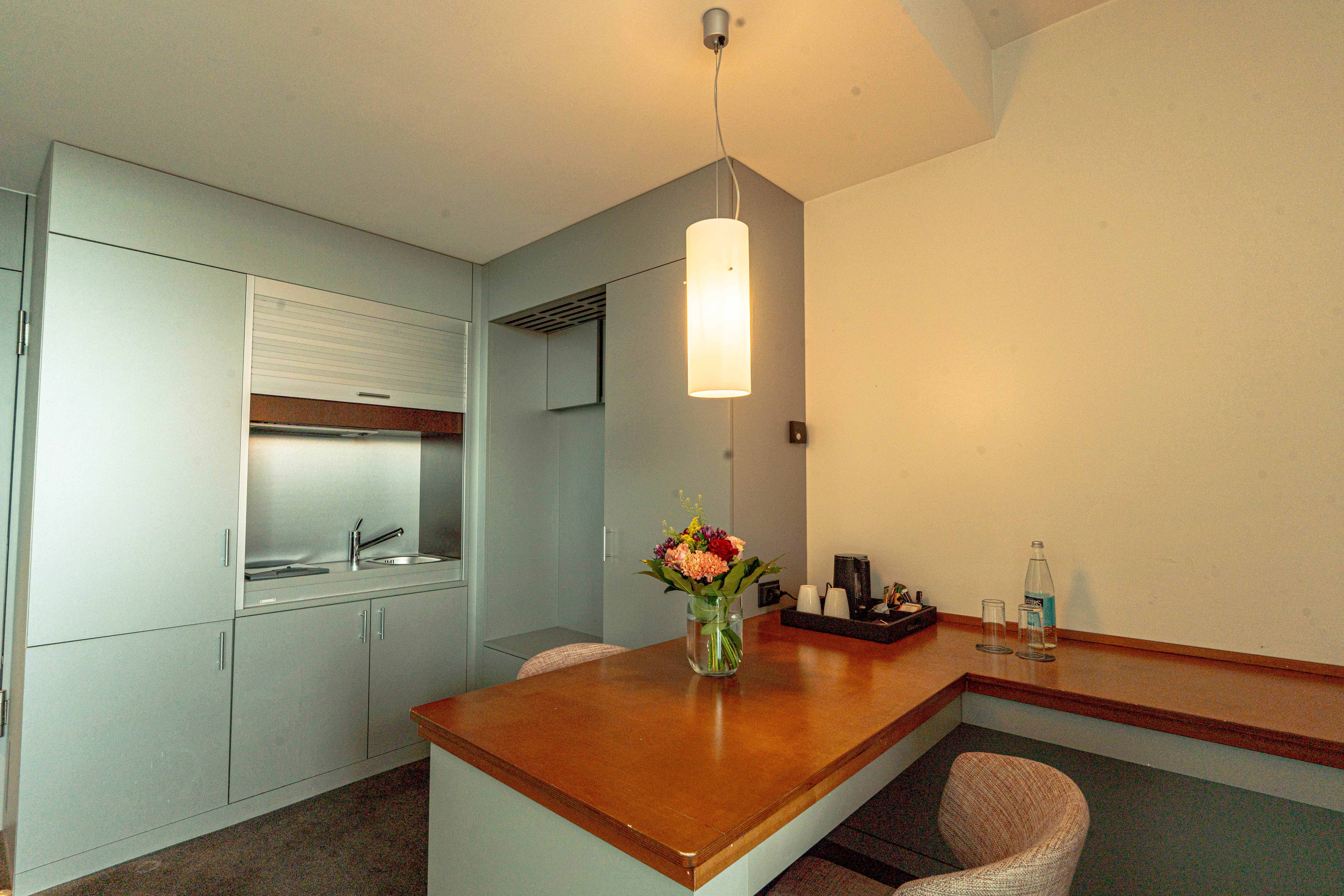 Guest room at the Wyndham Frankfurt Niederrad in Frankfurt am Main, Other than US/Canada