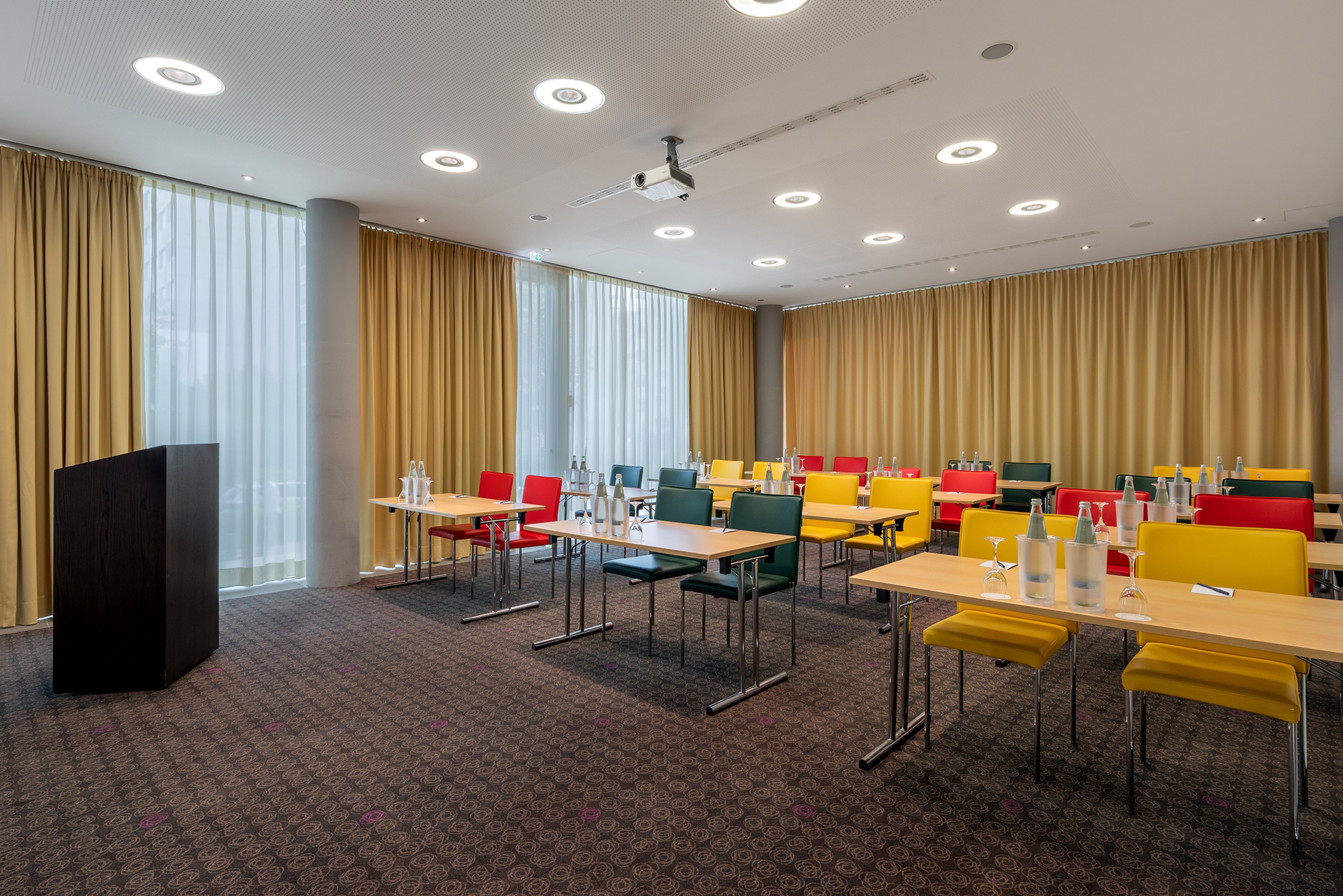 Meeting room at Wyndham Frankfurt Niederrad in Frankfurt am Main, Other than US/Canada