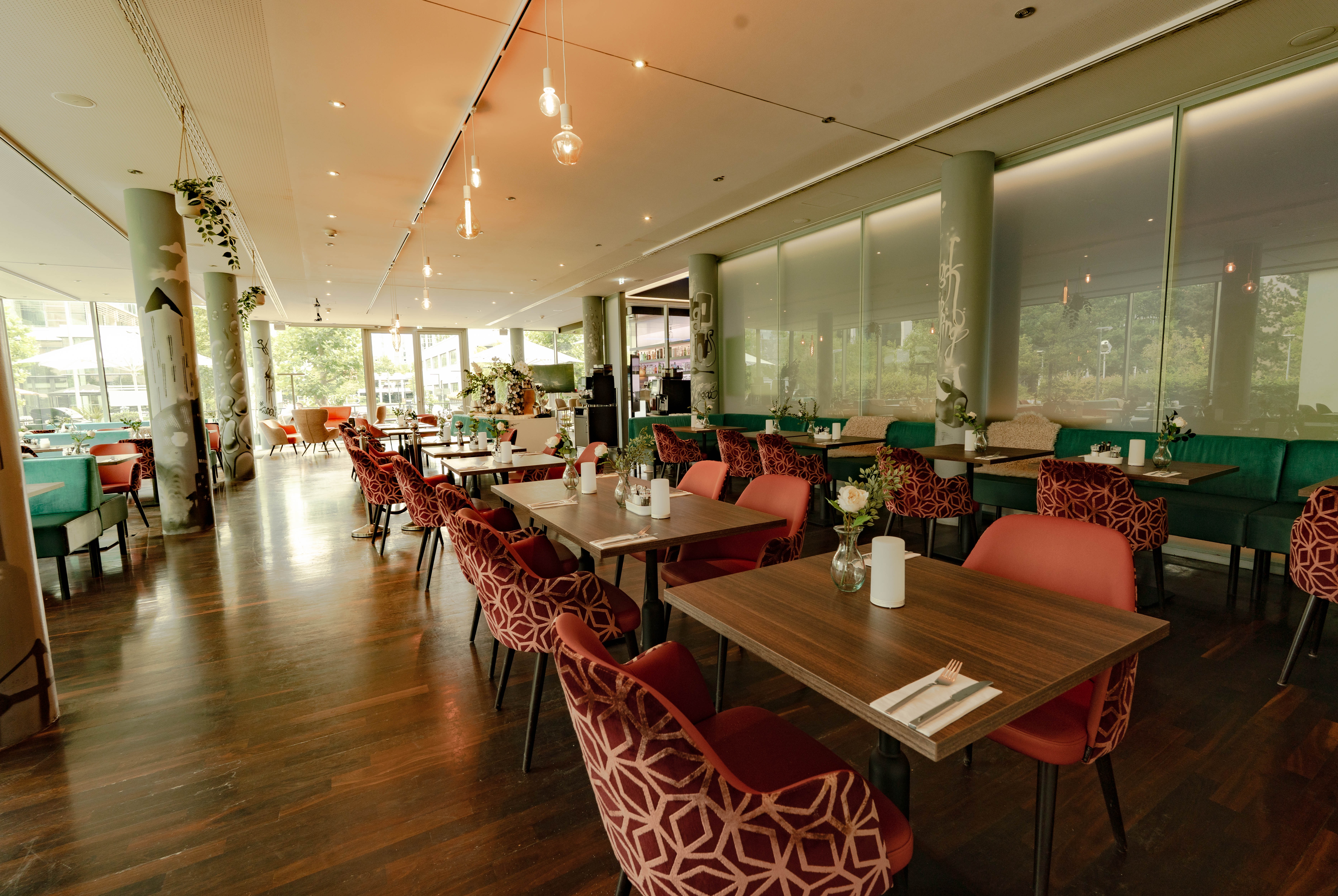 Wyndham Frankfurt Niederrad restaurant in Frankfurt am Main, Other than US/Canada