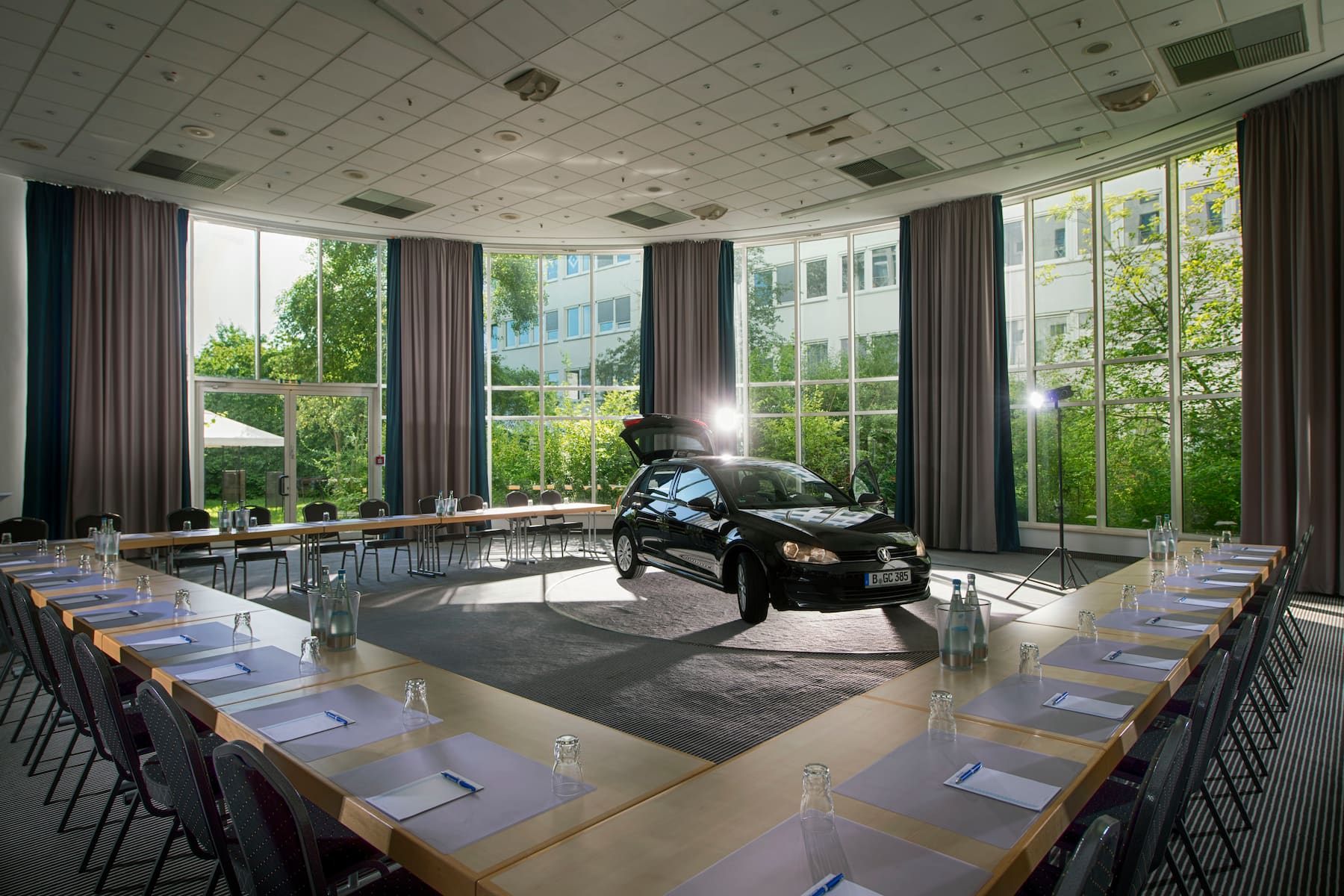 Exterior of Wyndham Hannover Atrium hotel in Hannover, Other than US/Canada
