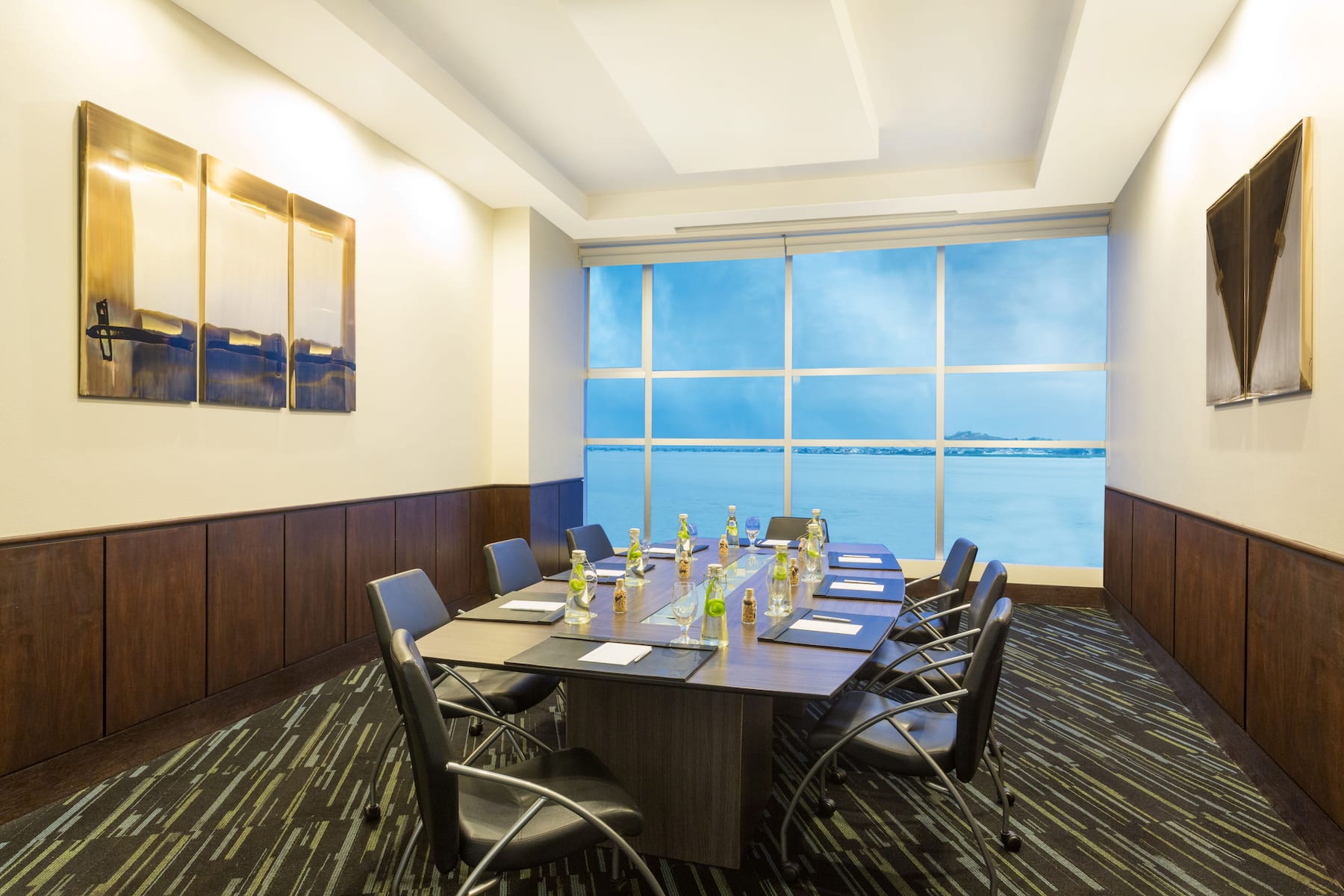 Board room at Wyndham Guayaquil Puerto Santa Ana in Guayaquil, Other than US/Canada