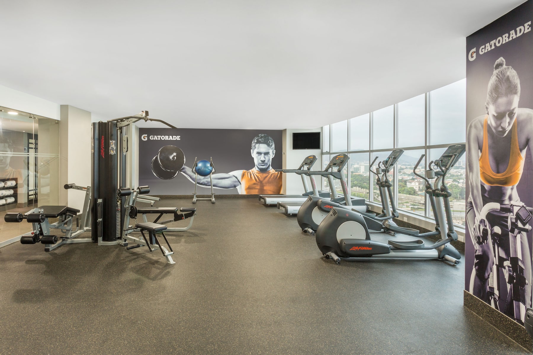 Fitness room at Wyndham Guayaquil Puerto Santa Ana in Guayaquil, Other than US/Canada