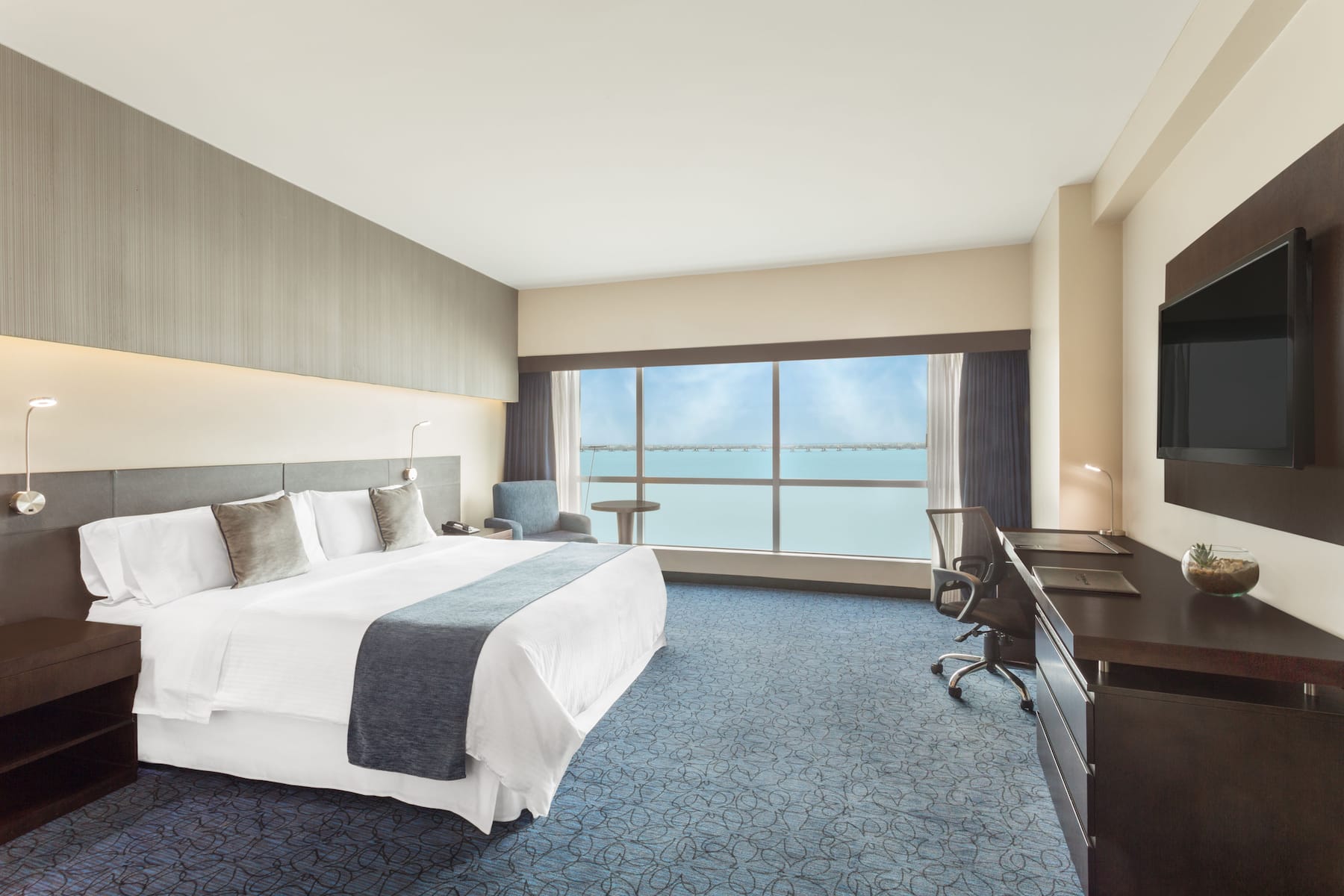 Guest room at the Wyndham Guayaquil Puerto Santa Ana in Guayaquil, Other than US/Canada