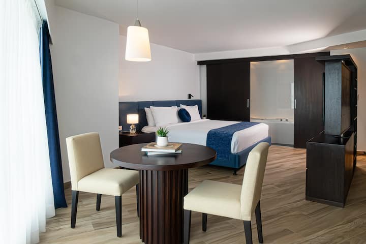 Guest room at the Wyndham Guayaquil Puerto Santa Ana in Guayaquil, Other than US/Canada