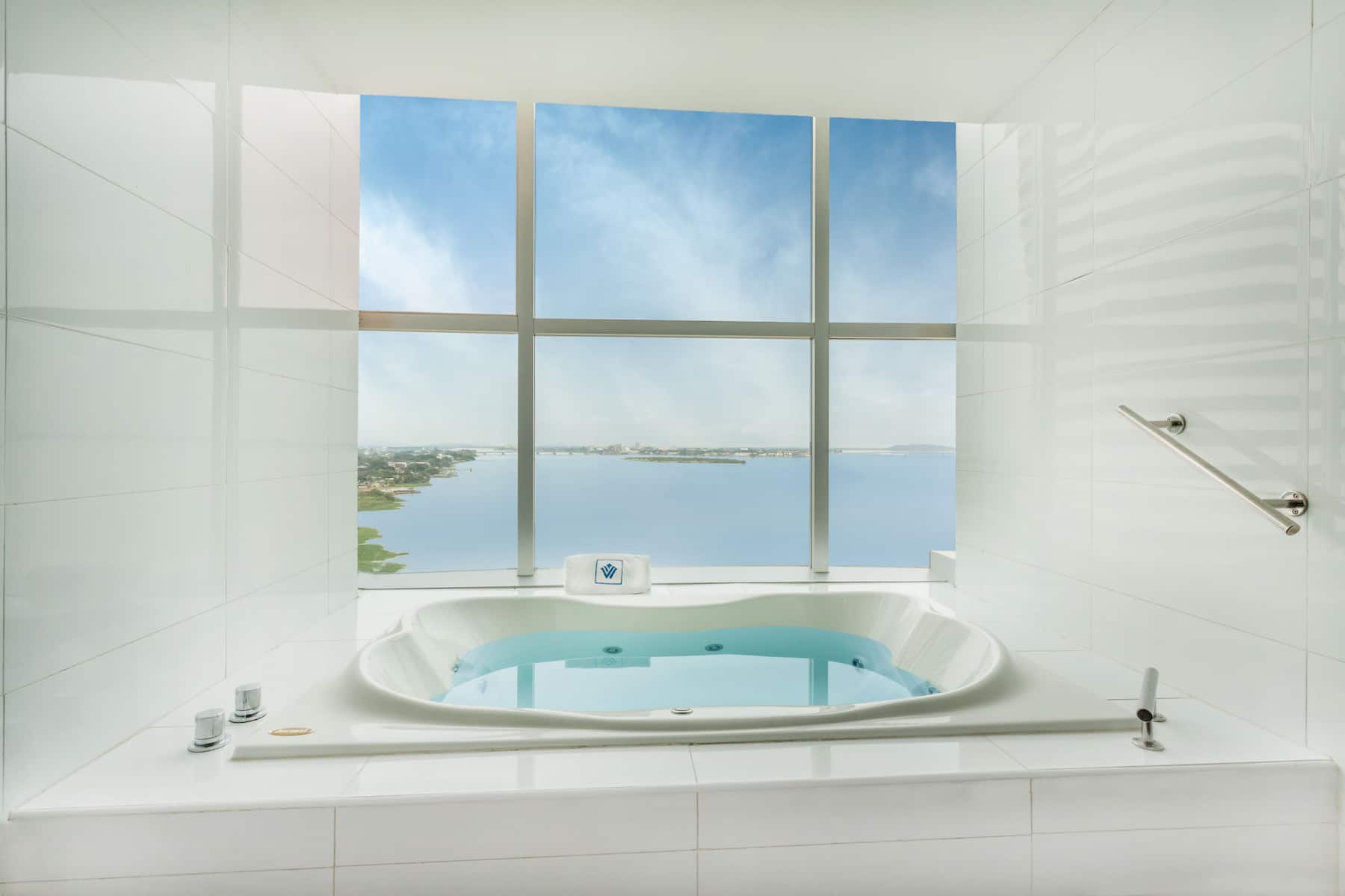 Guest room amenity at Wyndham Guayaquil Puerto Santa Ana in Guayaquil, Other than US/Canada