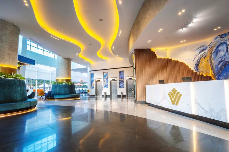 Wyndham Guayaquil hotel lobby in Guayaquil - Guayas, Other than US/Canada