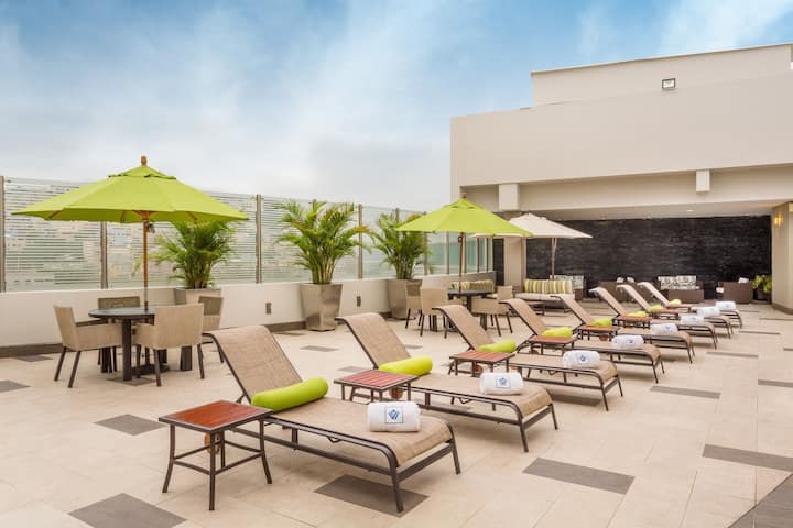 Pool feature at the Wyndham Guayaquil Puerto Santa Ana in Guayaquil, Other than US/Canada