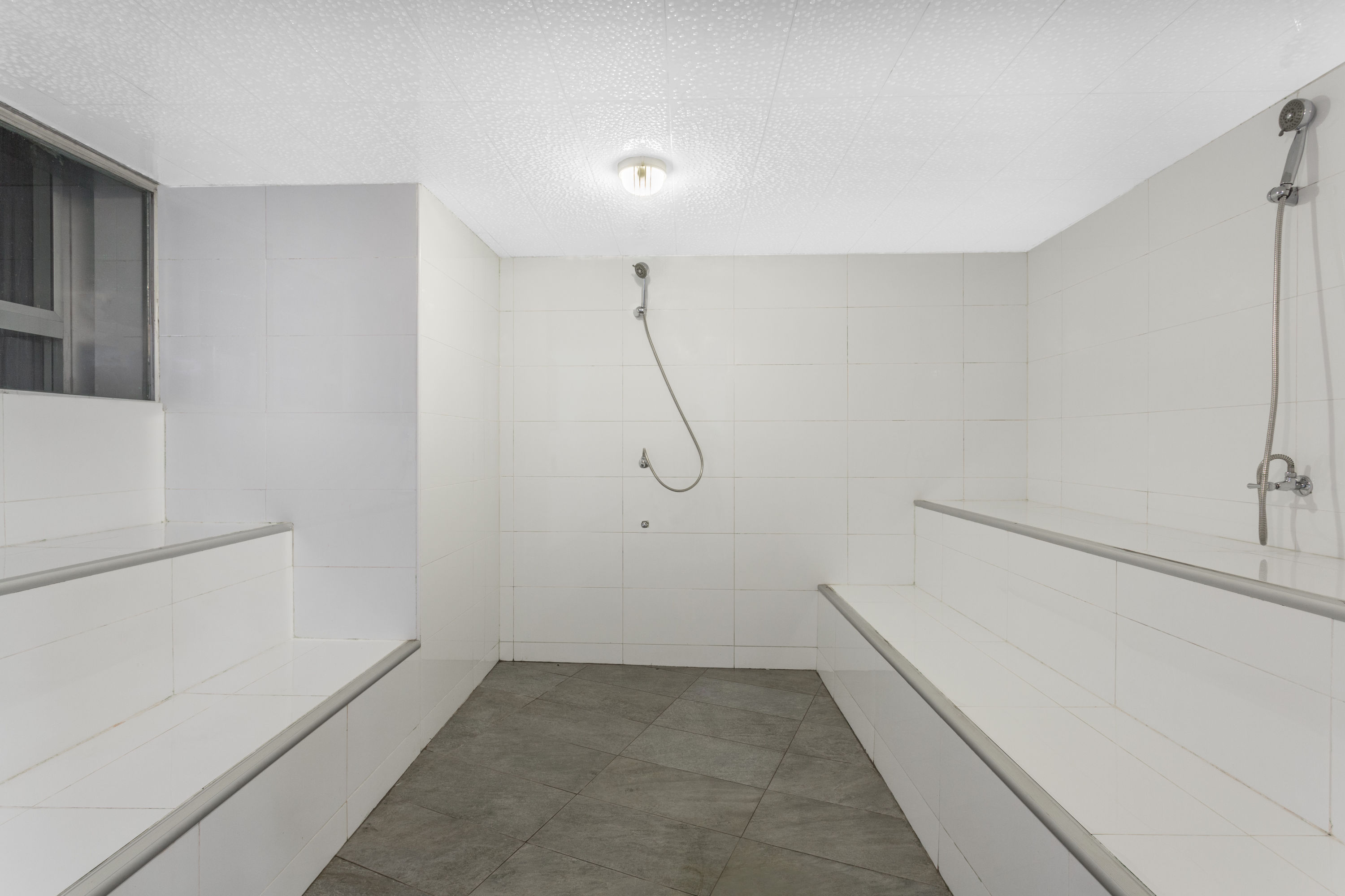 Wyndham Guayaquil Puerto Santa Ana spa feature in Guayaquil, Other than US/Canada