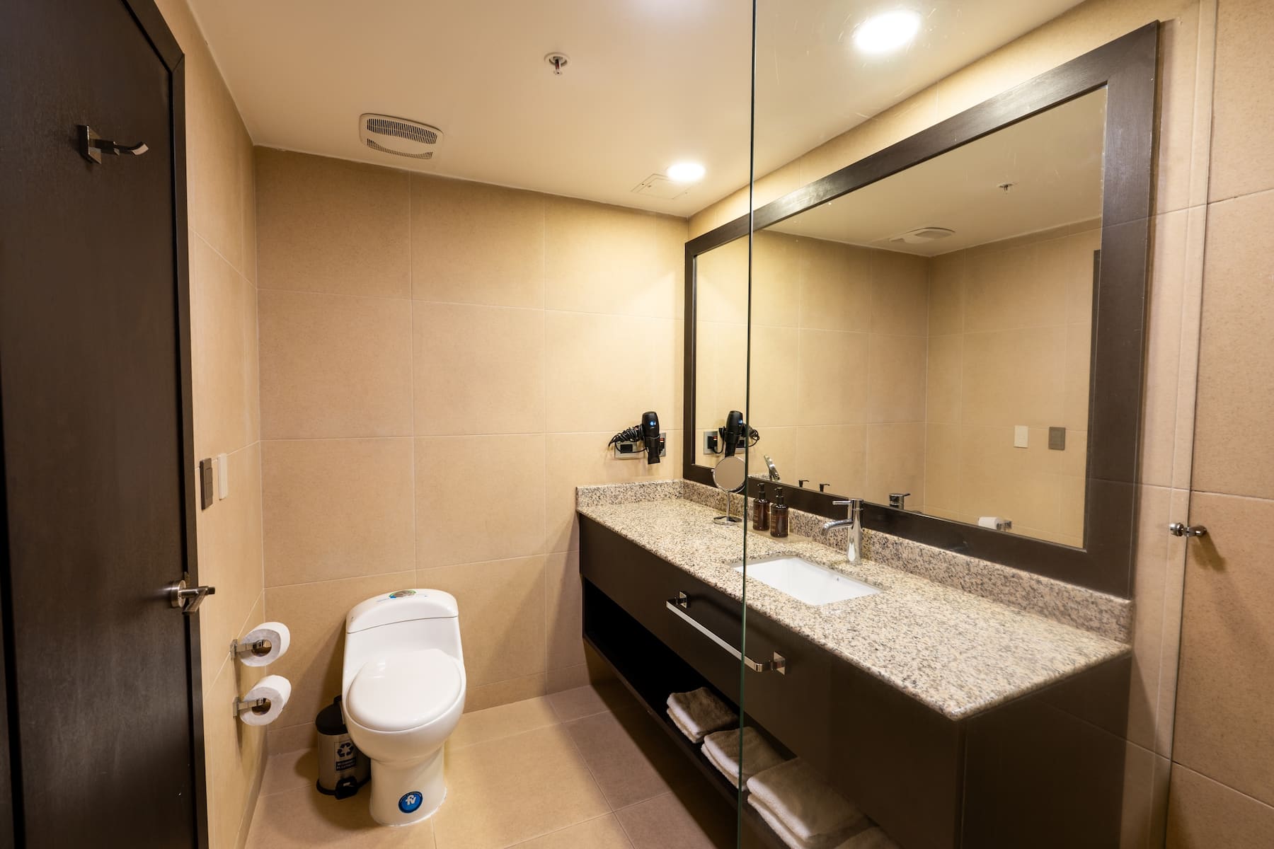 Guest room bath at the Wyndham Quito Airport in Quito, Other than US/Canada