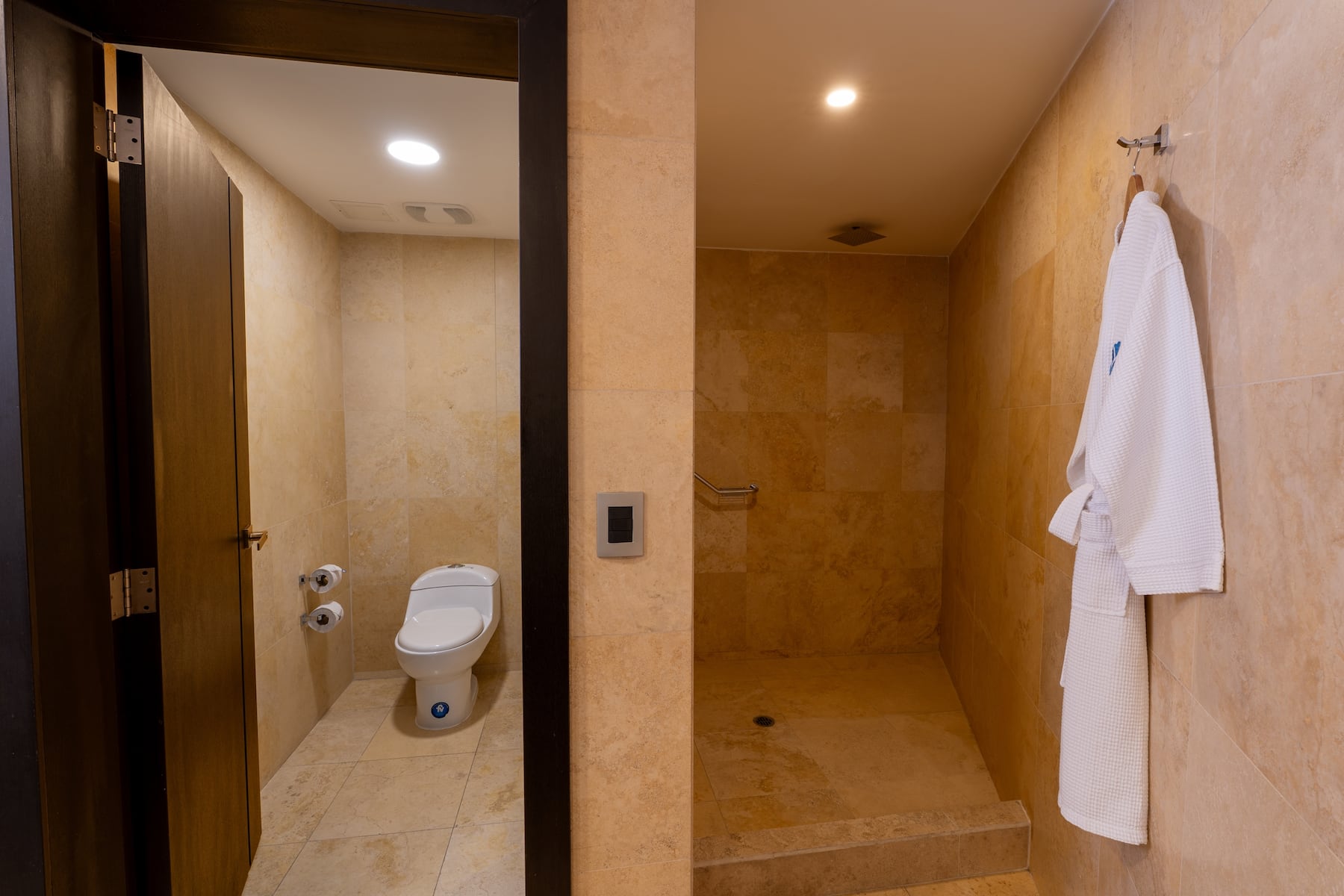 Guest room bath at the Wyndham Quito Airport in Quito, Other than US/Canada