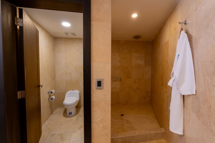 Guest room bath at the Wyndham Quito Airport in Quito, Other than US/Canada