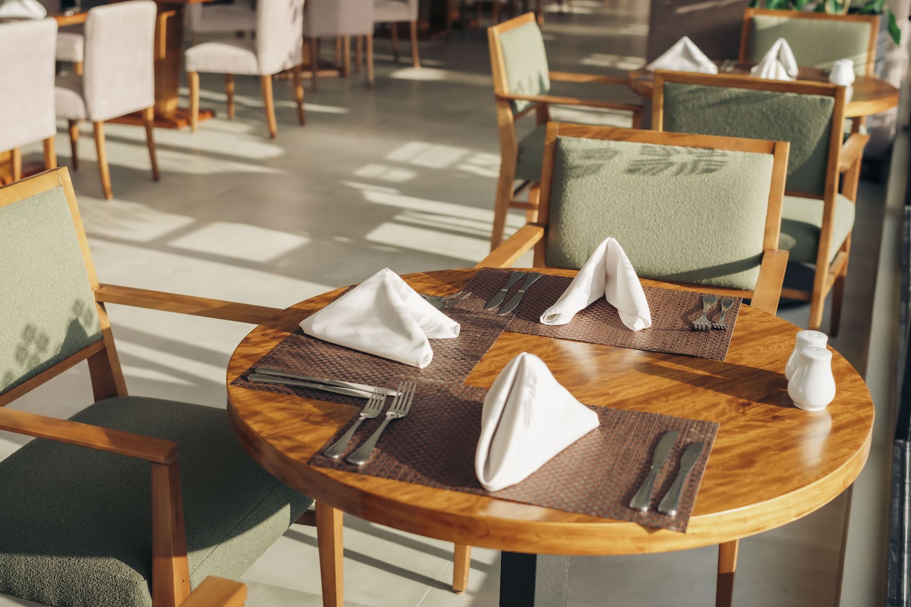 Wyndham Quito Airport restaurant in Quito, Other than US/Canada