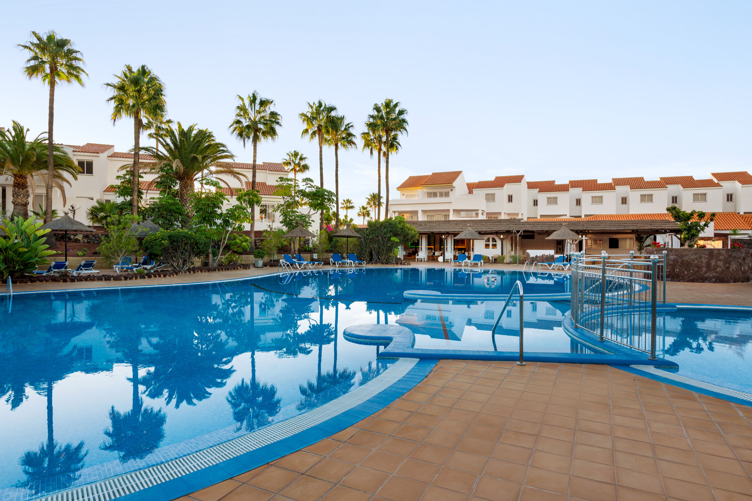 Family pool at the Wyndham Residences Tenerife Golf del Sur in San Miguel de Abona, Other than US/Canada