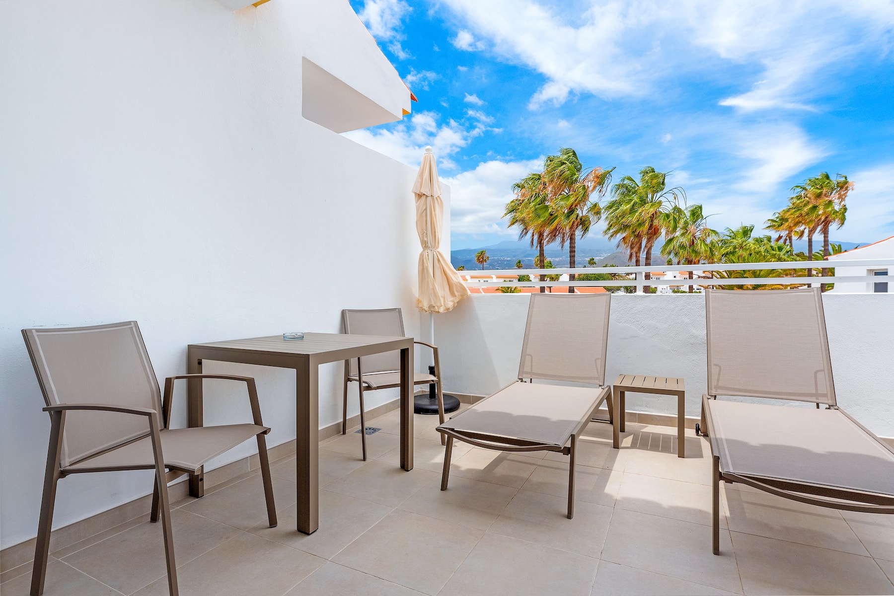 Wyndham Residences Tenerife Golf del Sur suite in San Miguel de Abona, Other than US/Canada