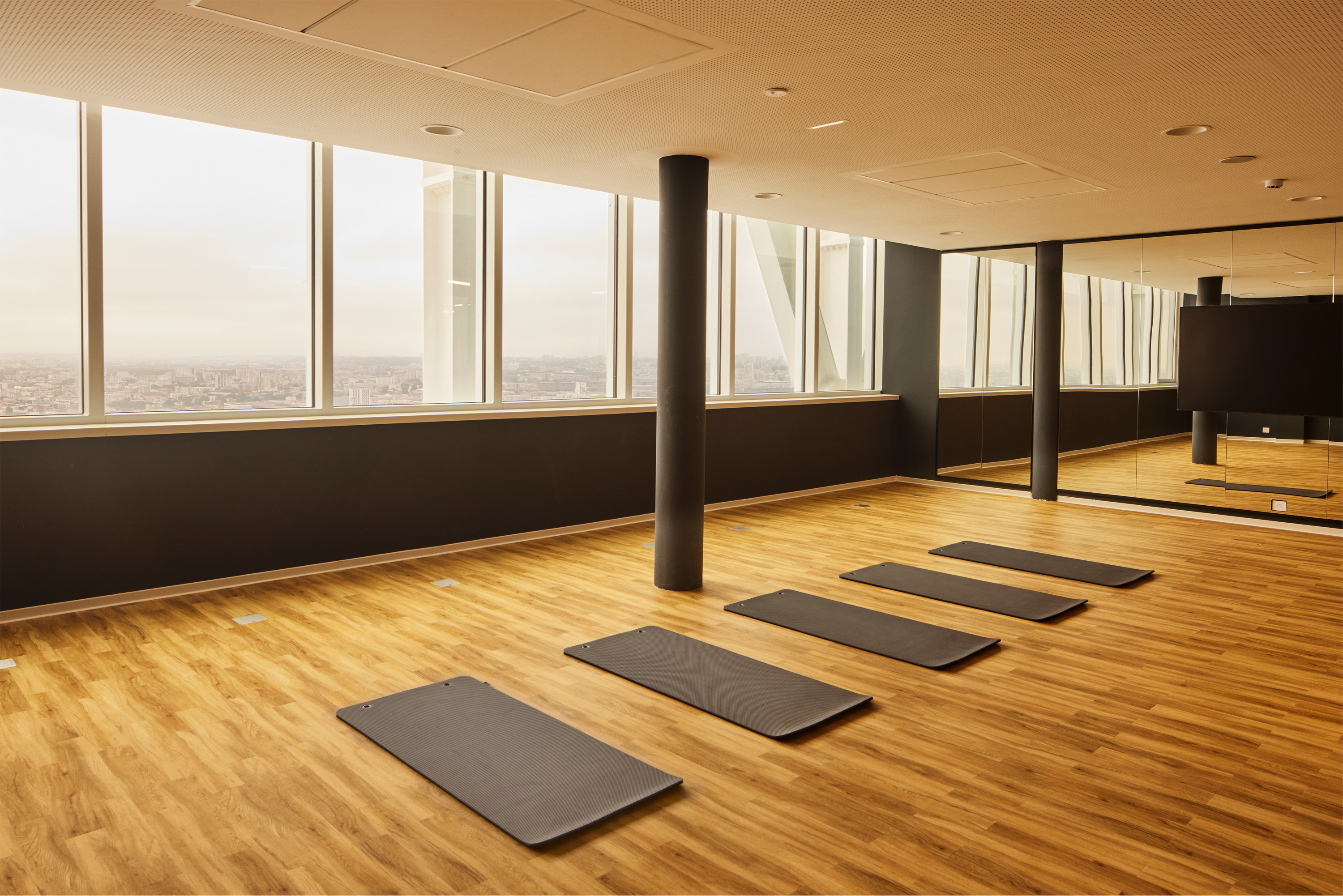 Fitness room at H4 Hotel Wyndham Paris Pleyel Resort in Paris, Other than US/Canada