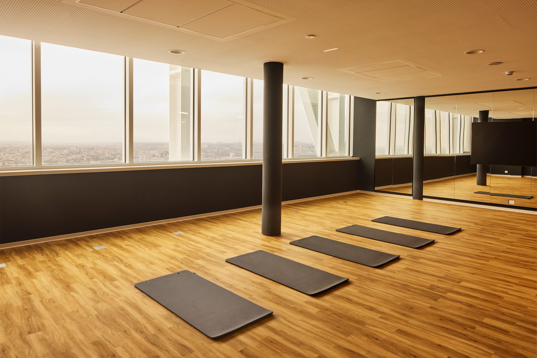 Fitness room at H4 Hotel Wyndham Paris Pleyel Resort in Paris, Other than US/Canada