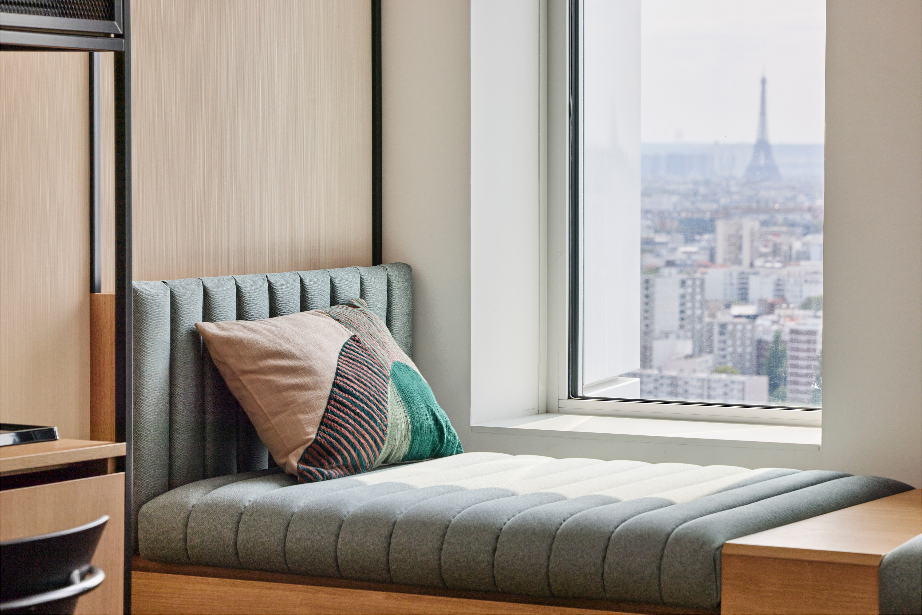 Guest room at the H4 Hotel Wyndham Paris Pleyel Resort in Paris, Other than US/Canada