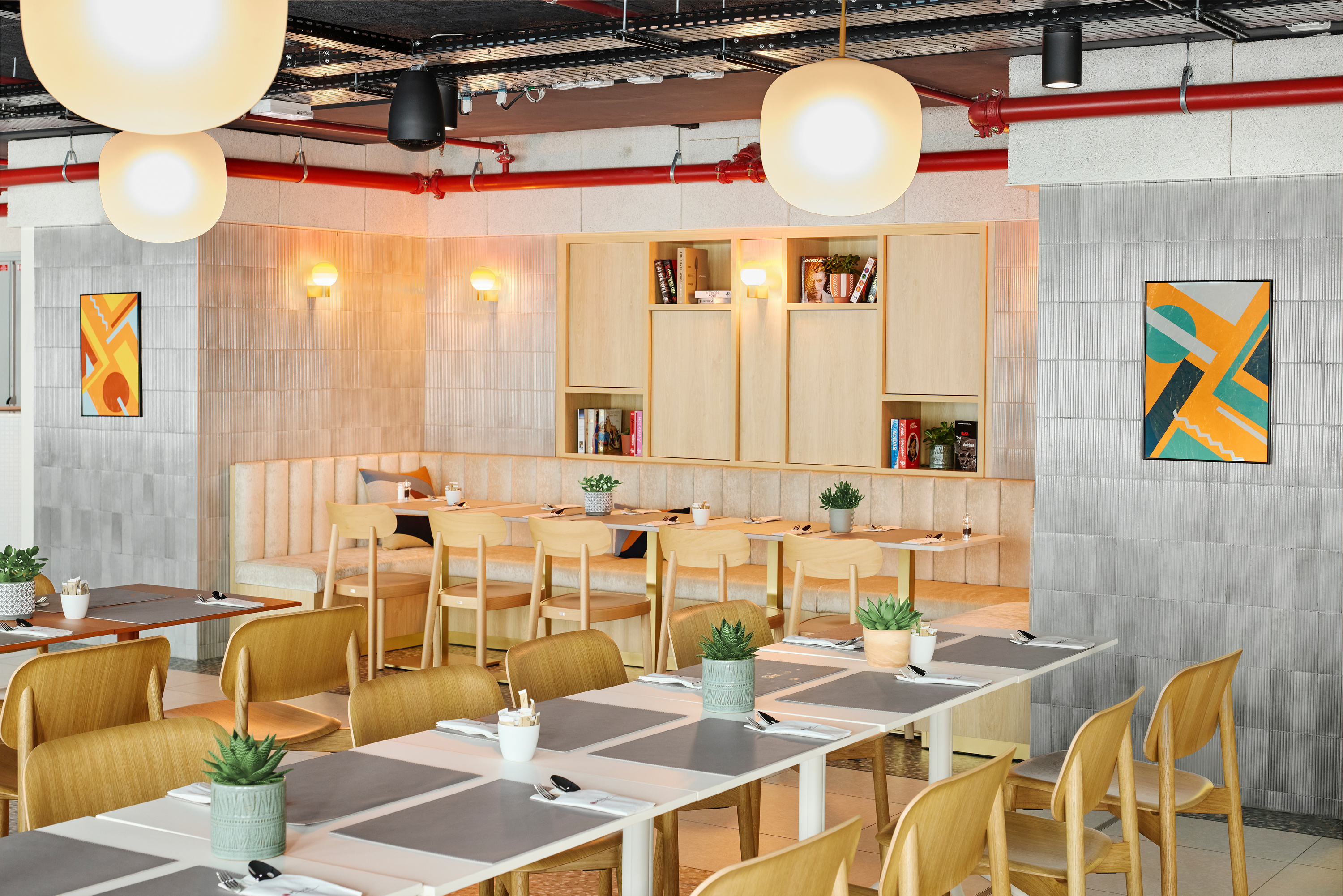 H4 Hotel Wyndham Paris Pleyel Resort restaurant in Paris, Other than US/Canada