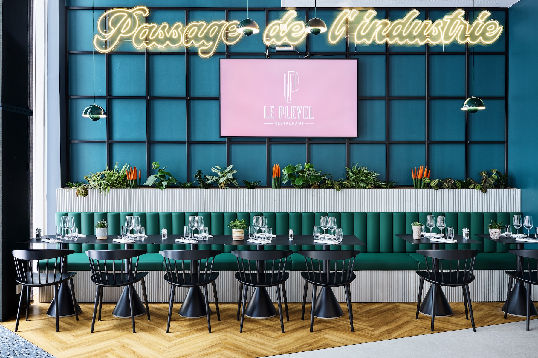 H4 Hotel Wyndham Paris Pleyel Resort restaurant in Paris, Other than US/Canada