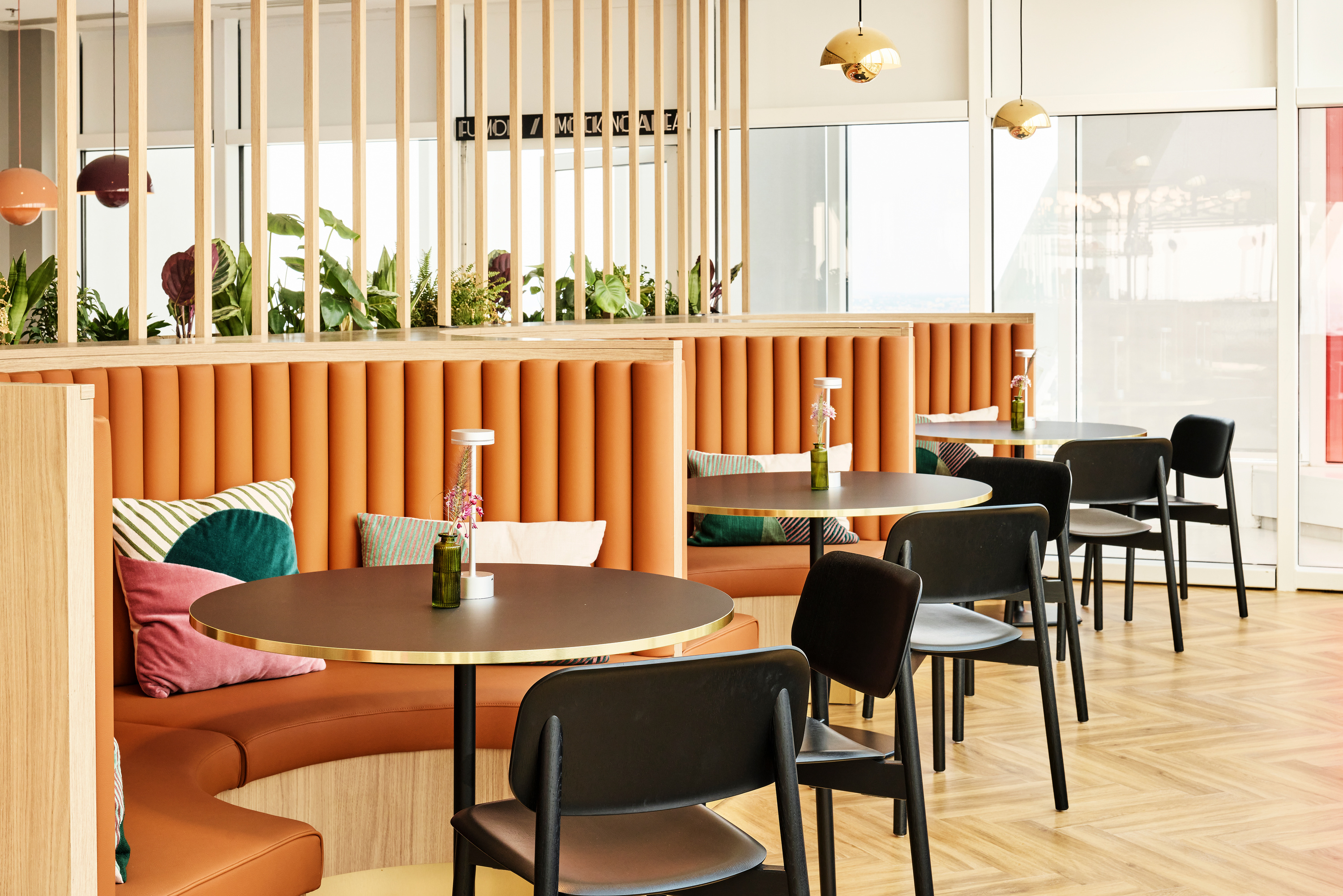 Bar at H4 Hotel Wyndham Paris Pleyel Resort in Paris, Other than US/Canada