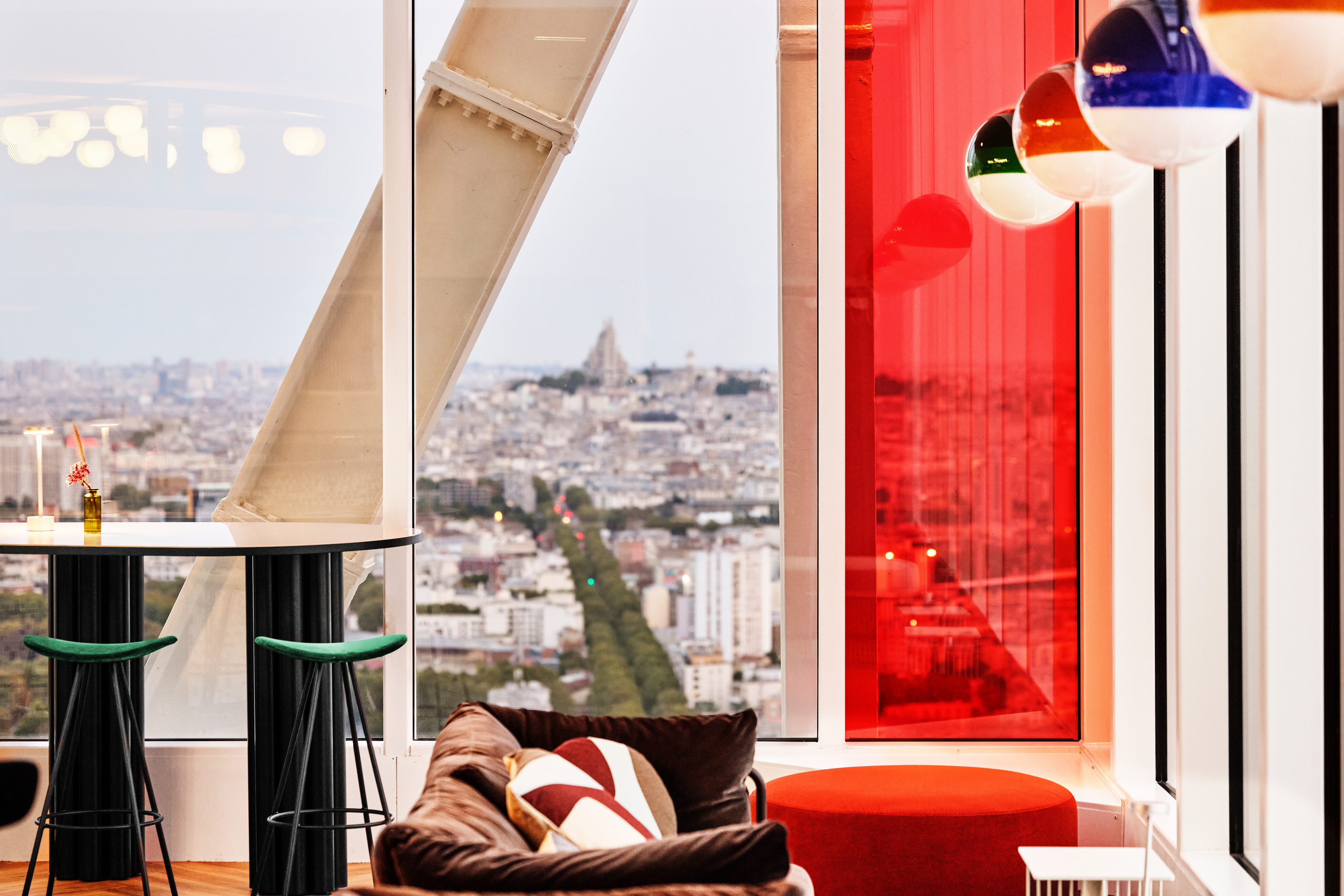 Bar at H4 Hotel Wyndham Paris Pleyel Resort in Paris, Other than US/Canada