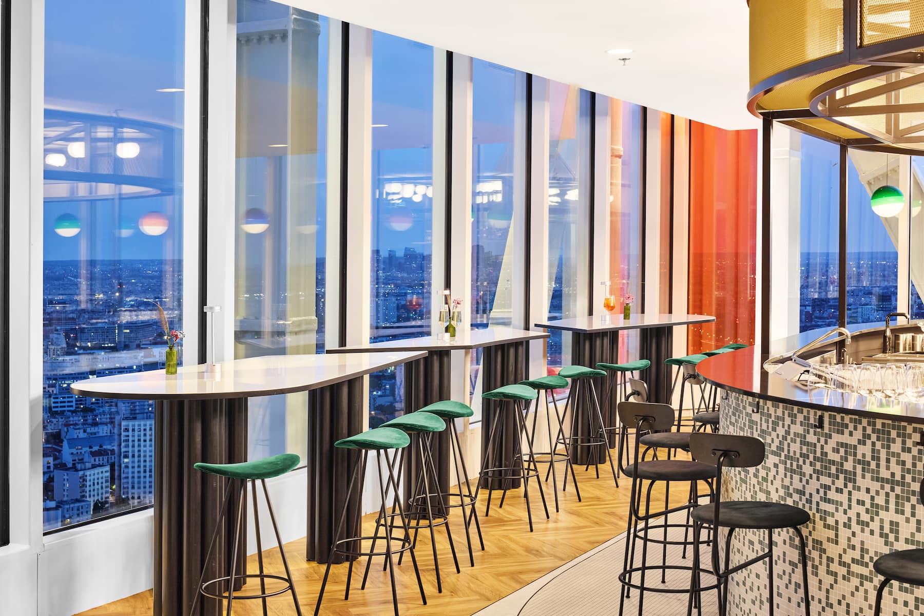 Bar at H4 Hotel Wyndham Paris Pleyel Resort in Paris, Other than US/Canada