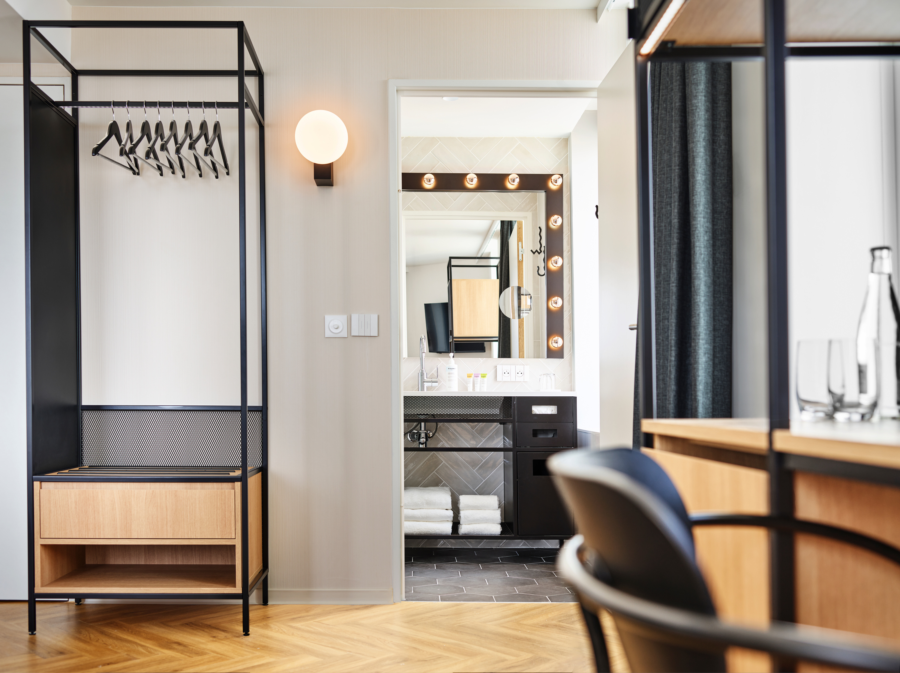 H4 Hotel Wyndham Paris Pleyel Resort suite in Paris, Other than US/Canada