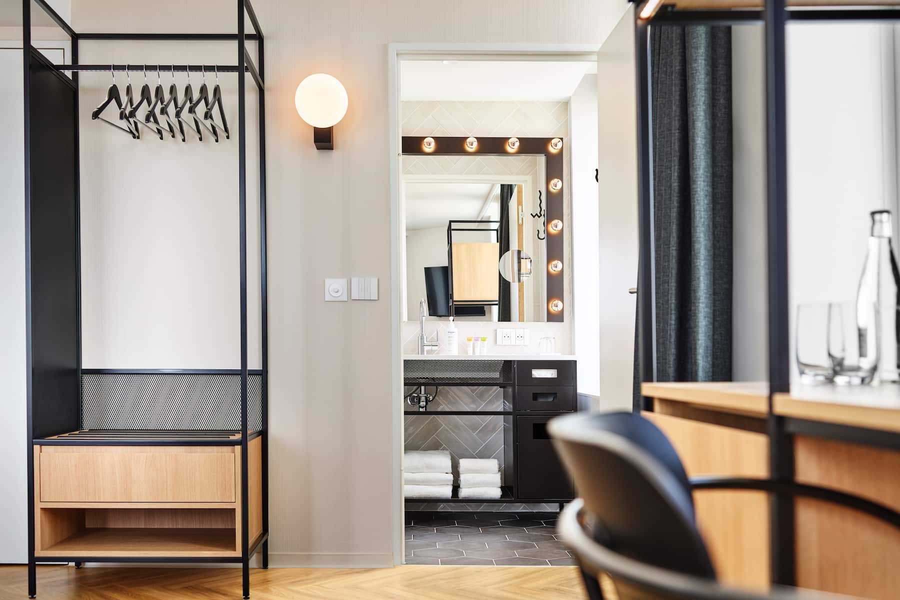 H4 Hotel Wyndham Paris Pleyel Resort suite in Paris, Other than US/Canada