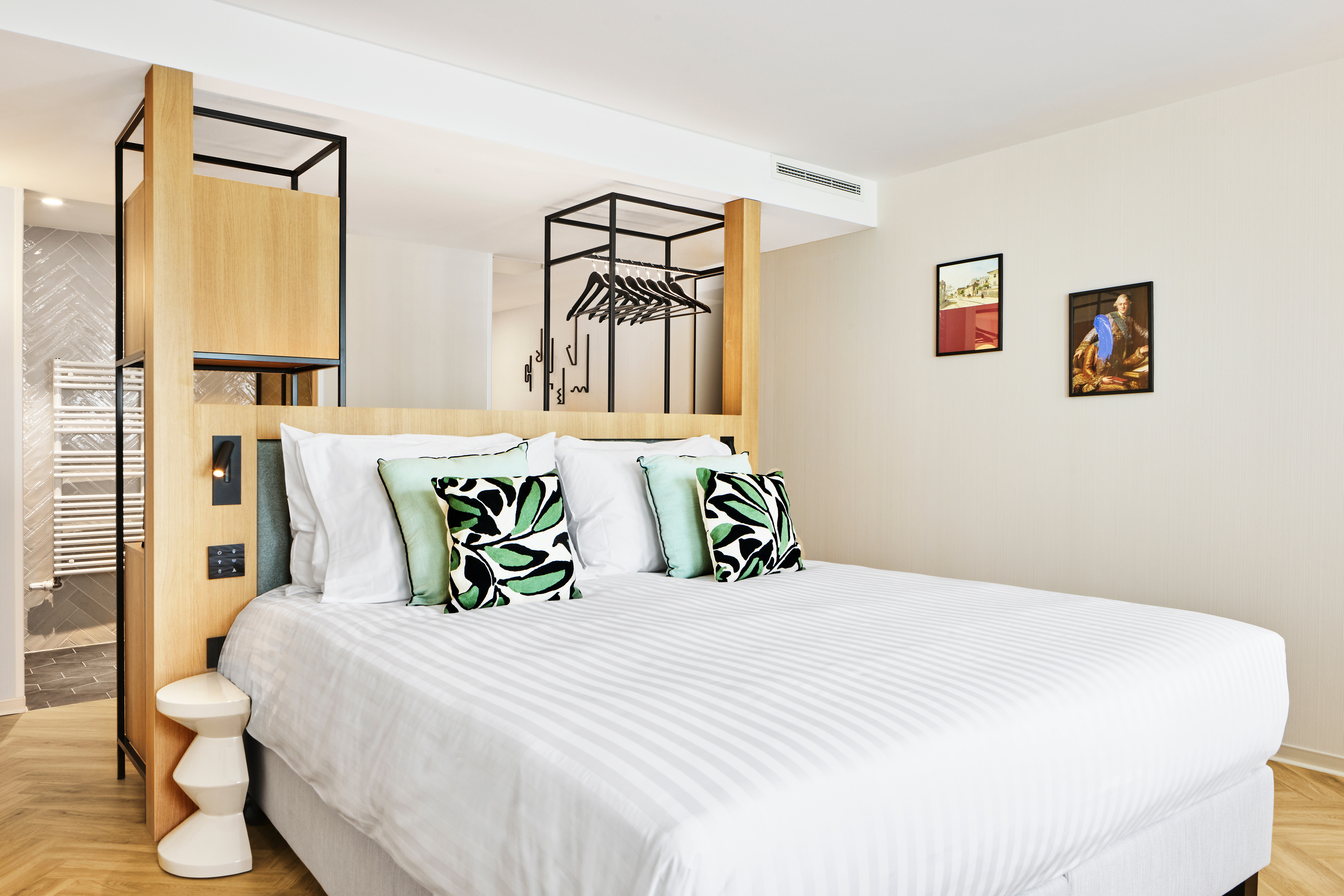 H4 Hotel Wyndham Paris Pleyel Resort suite in Paris, Other than US/Canada