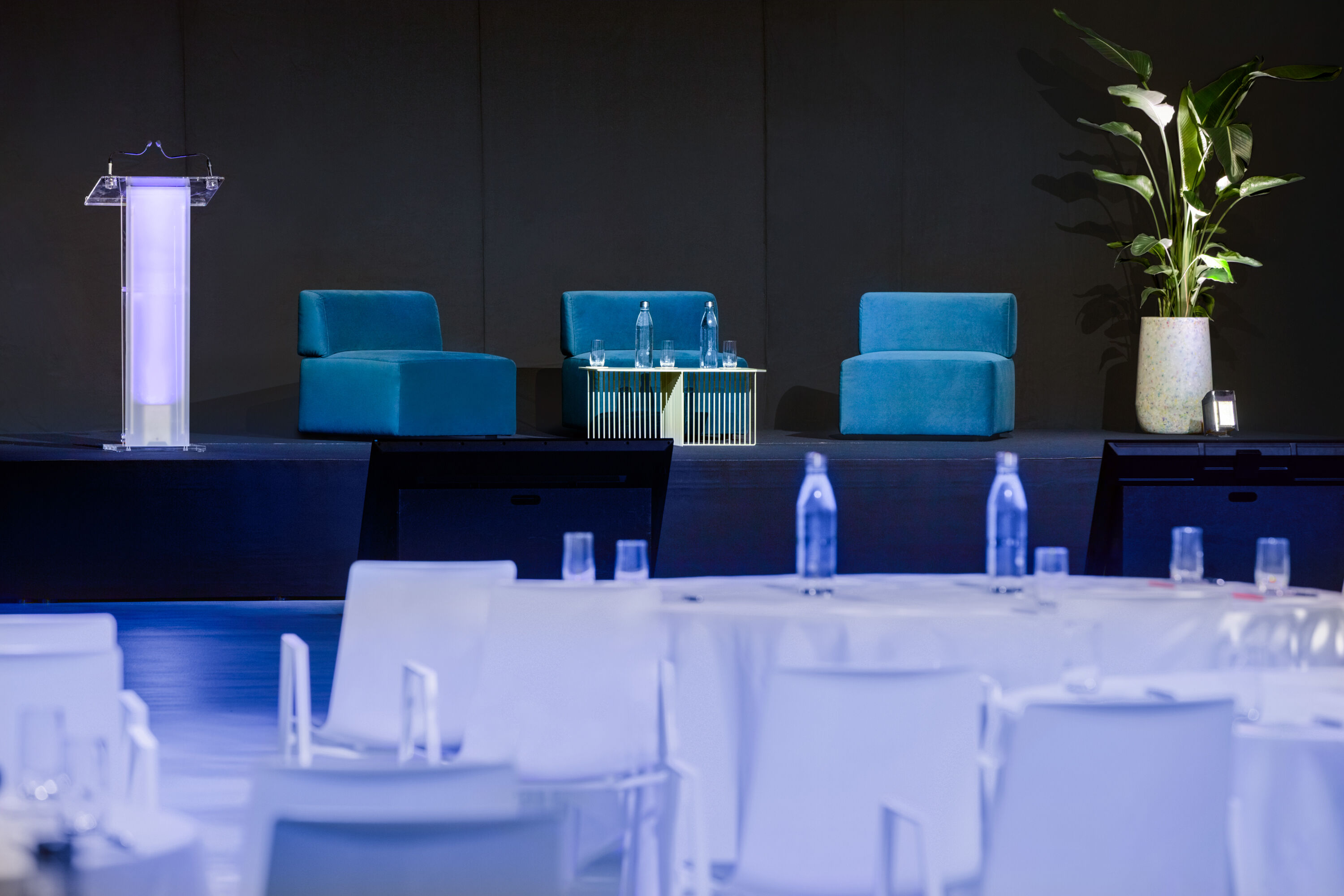 H4 Wyndham Paris Pleyel ballroom in Saint-Denis, Other than US/Canada