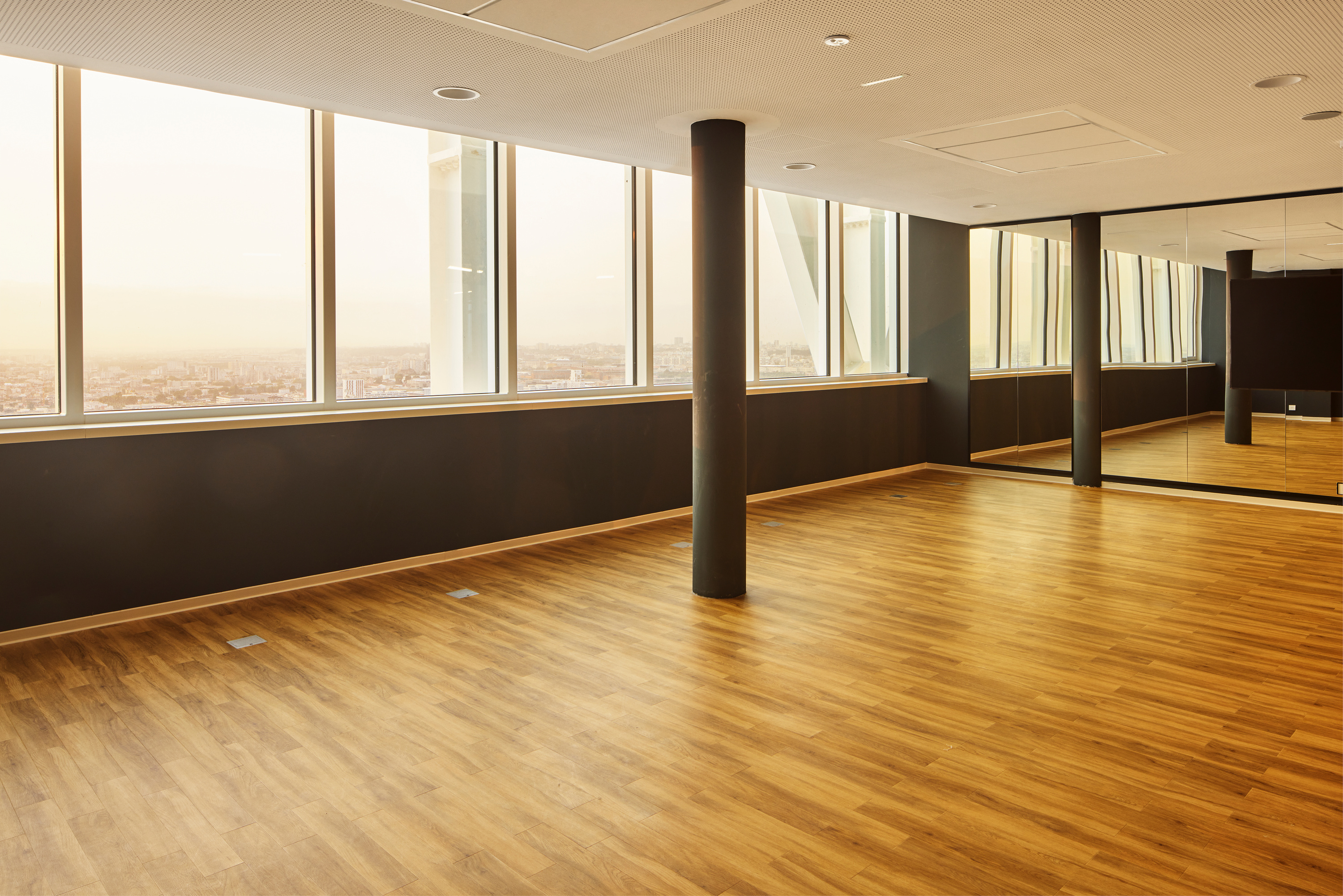 Fitness room at H4 Wyndham Paris Pleyel in Saint-Denis, Other than US/Canada