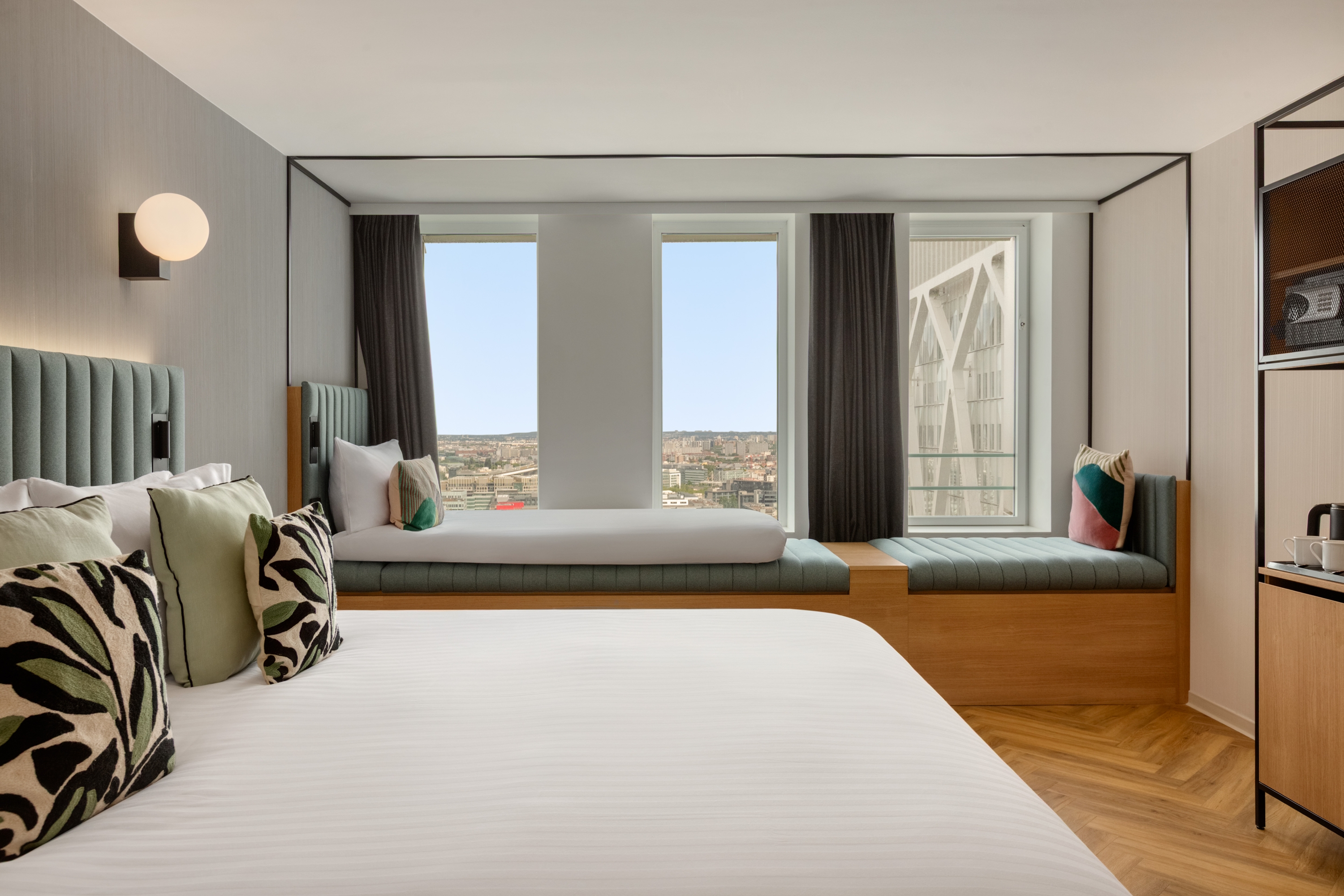 Guest room at the H4 Wyndham Paris Pleyel in Saint-Denis, Other than US/Canada
