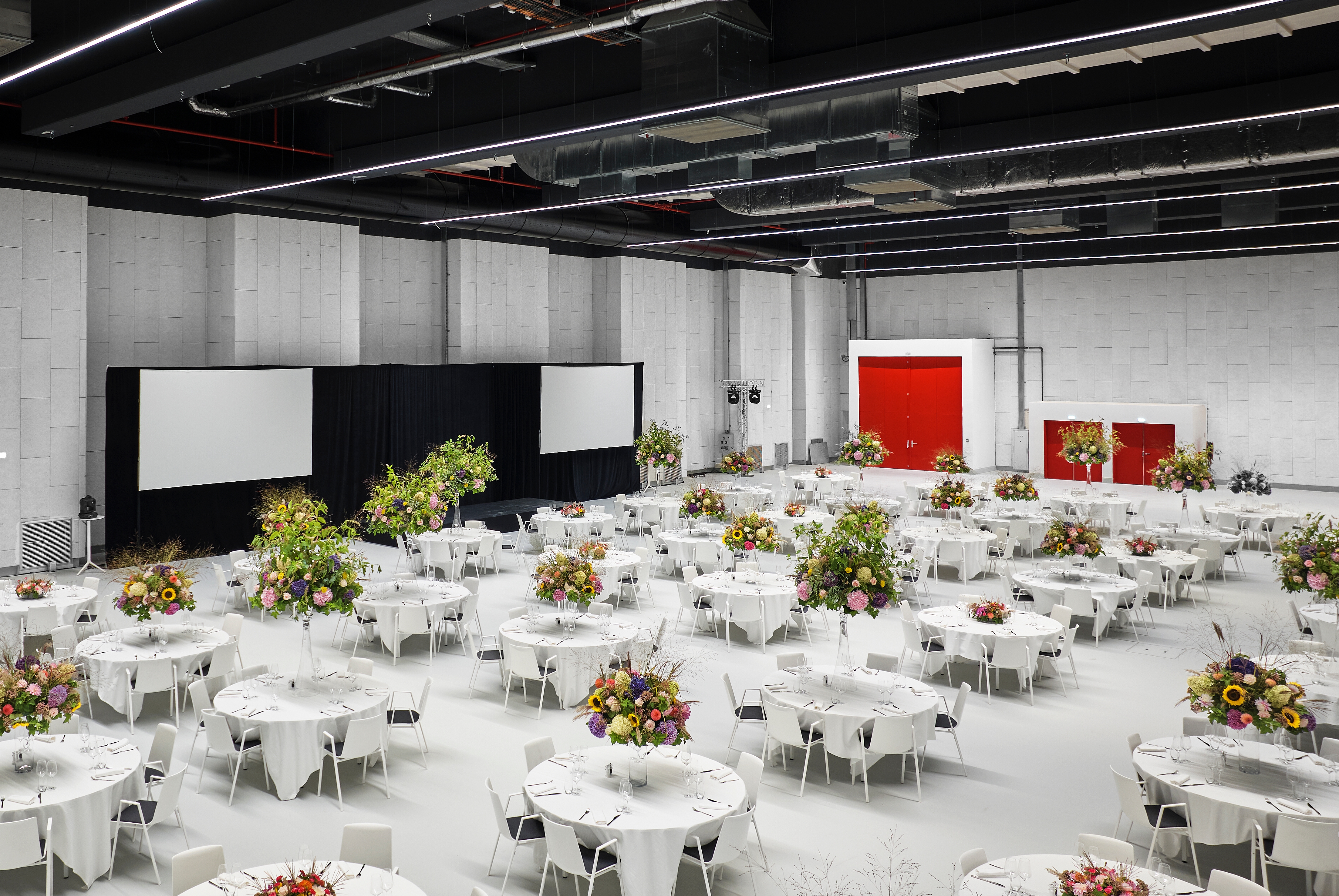 Meeting room at H4 Wyndham Paris Pleyel in Saint-Denis, Other than US/Canada