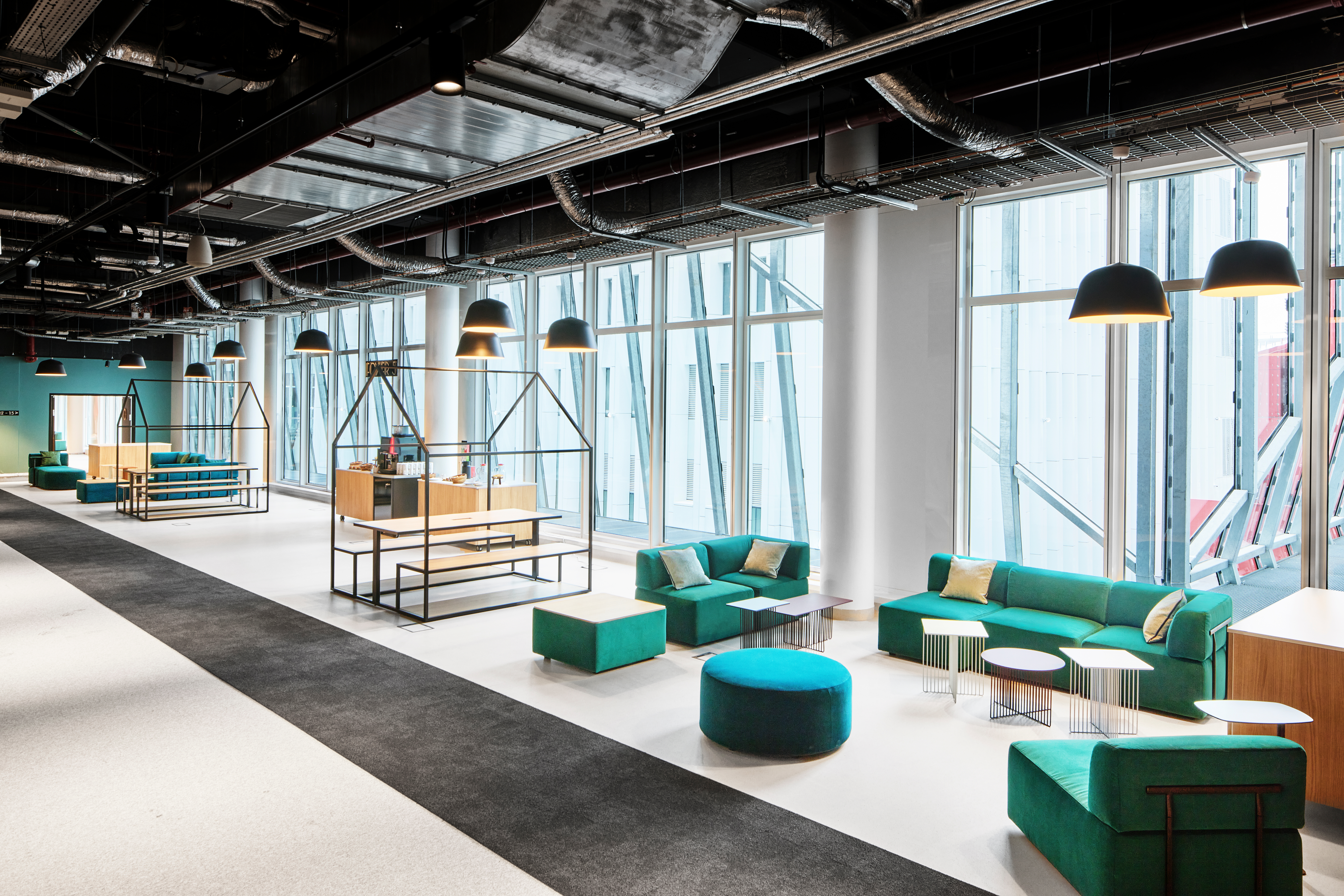 Meeting room at H4 Wyndham Paris Pleyel in Saint-Denis, Other than US/Canada