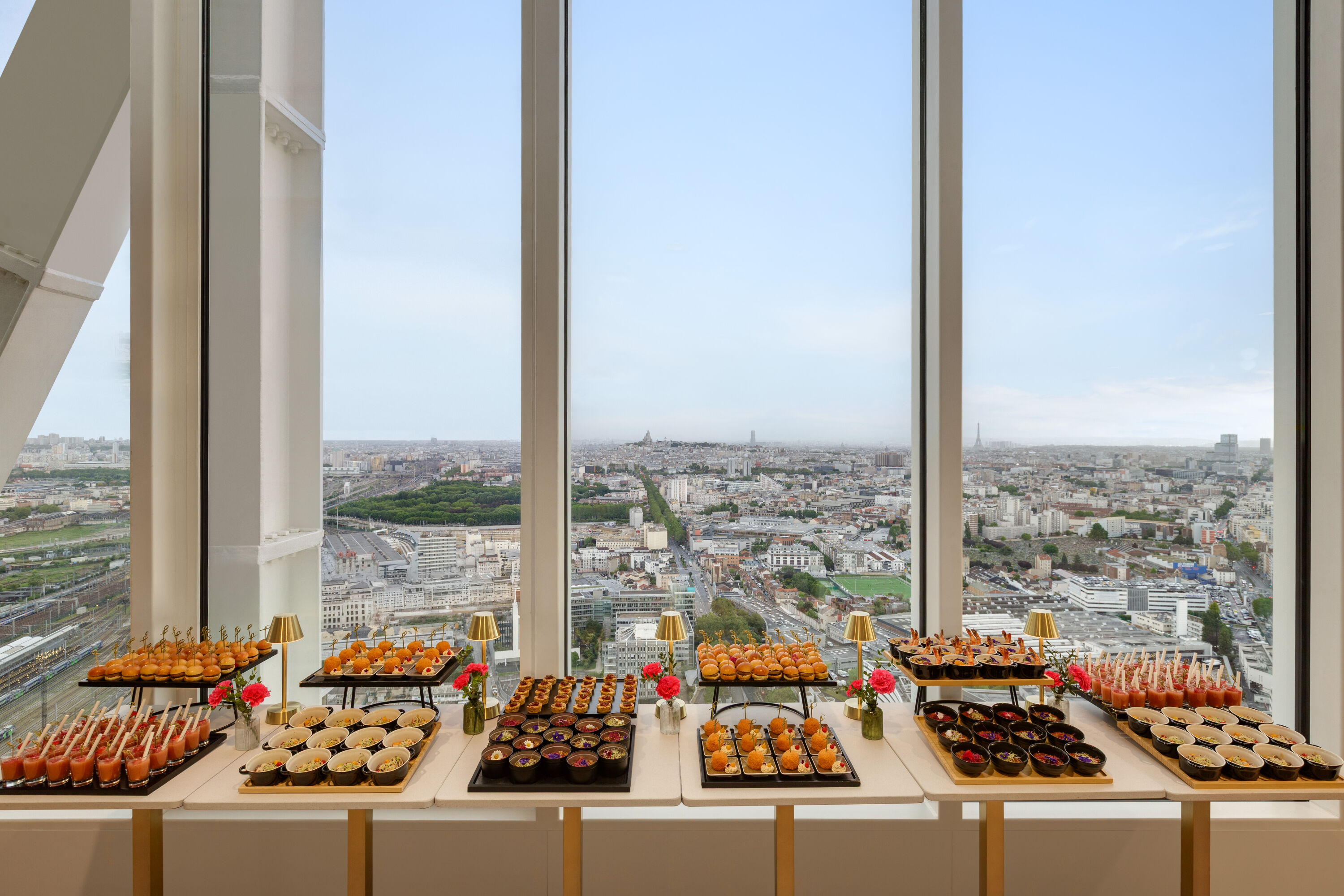 H4 Wyndham Paris Pleyel restaurant in Saint-Denis, Other than US/Canada