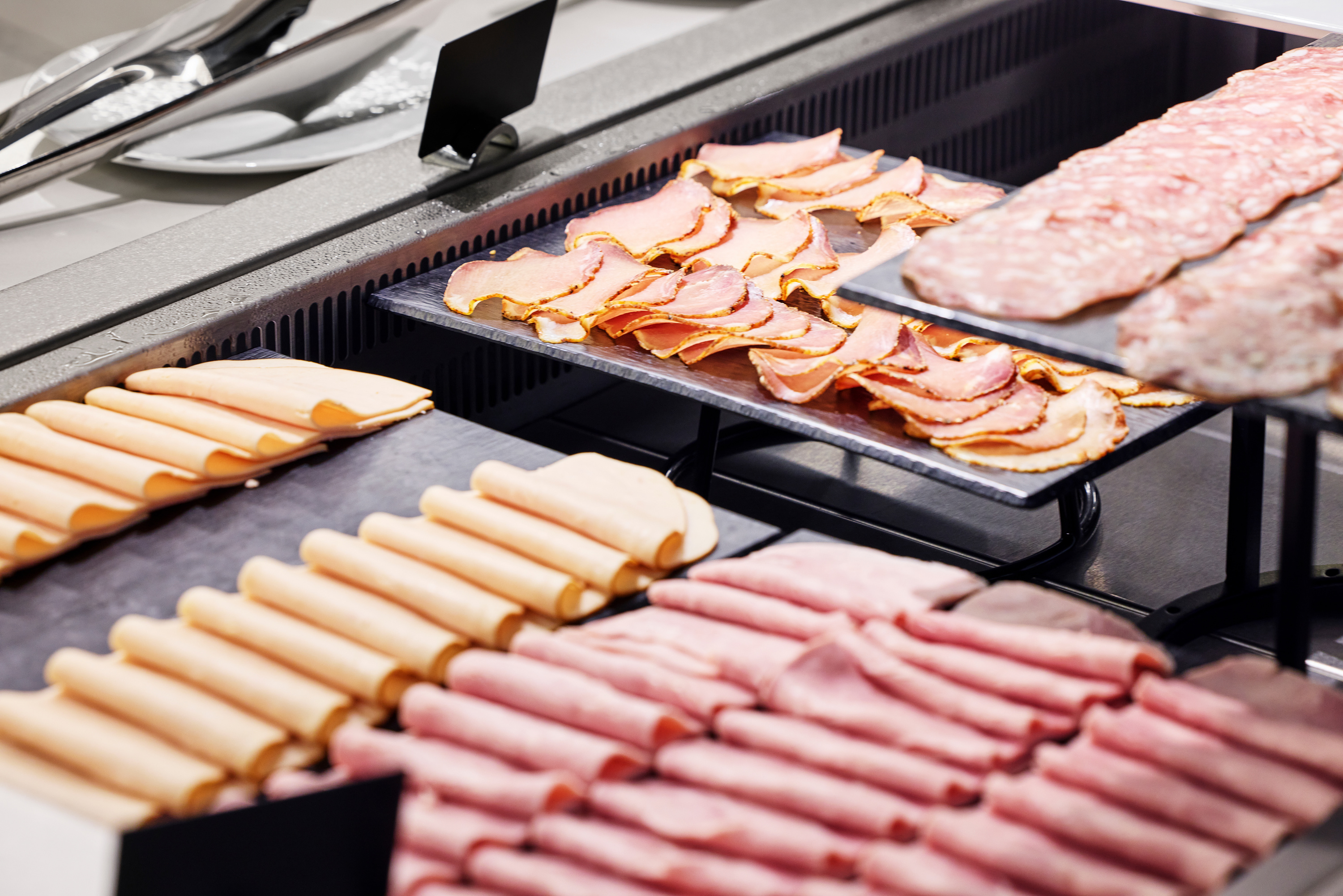 H4 Wyndham Paris Pleyel restaurant in Saint-Denis, Other than US/Canada