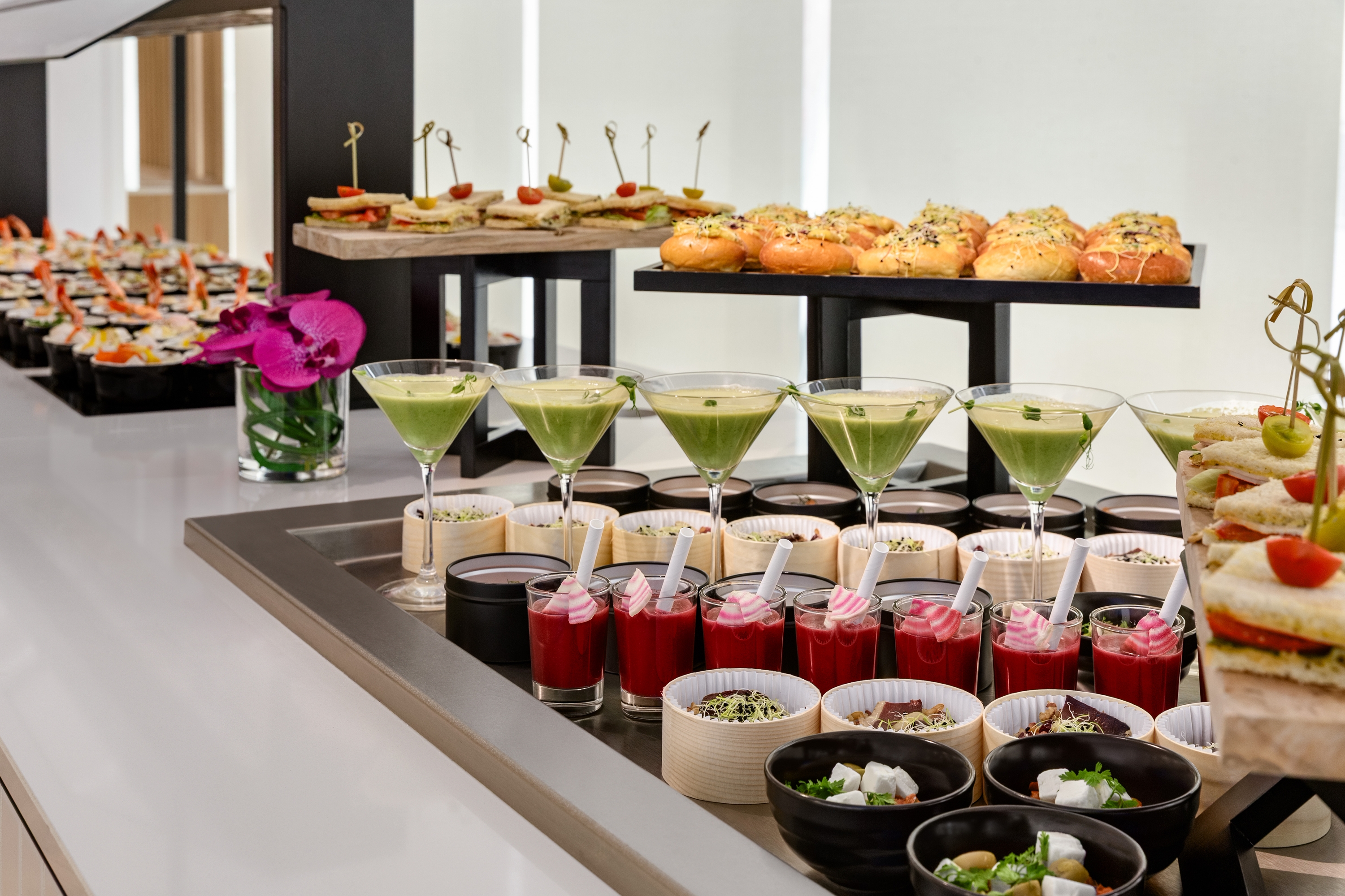H4 Wyndham Paris Pleyel restaurant in Saint-Denis, Other than US/Canada