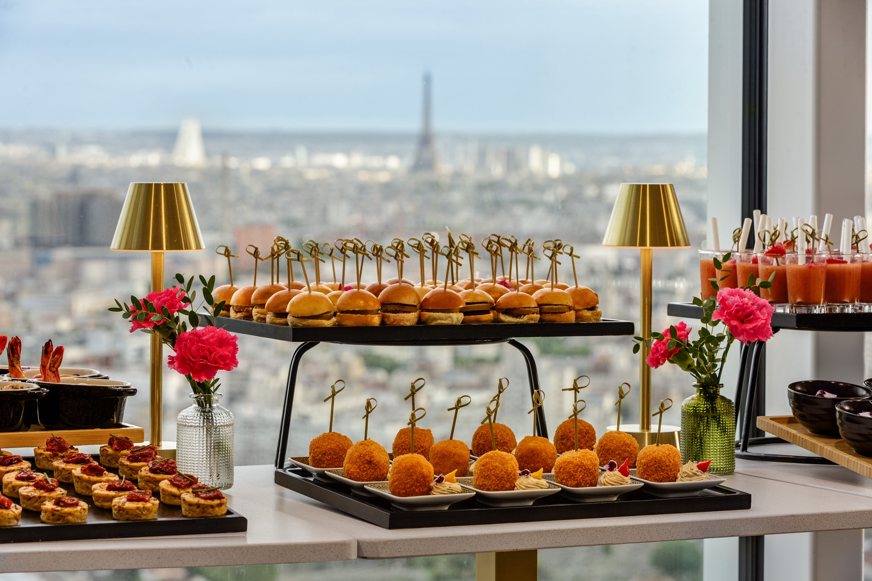 H4 Wyndham Paris Pleyel restaurant in Saint-Denis, Other than US/Canada