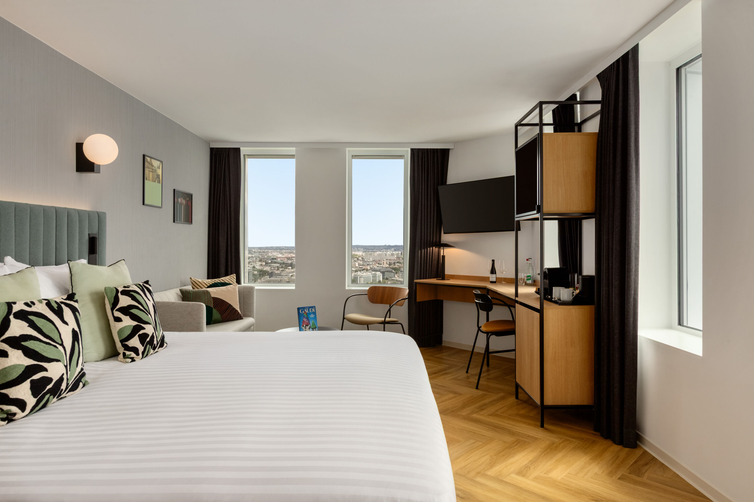 H4 Wyndham Paris Pleyel suite in Saint-Denis, Other than US/Canada