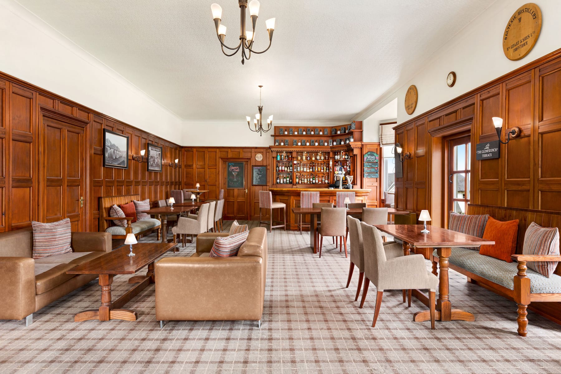 Bar at Wyndham Duchally Country Estate in Auchterarder, Other than US/Canada