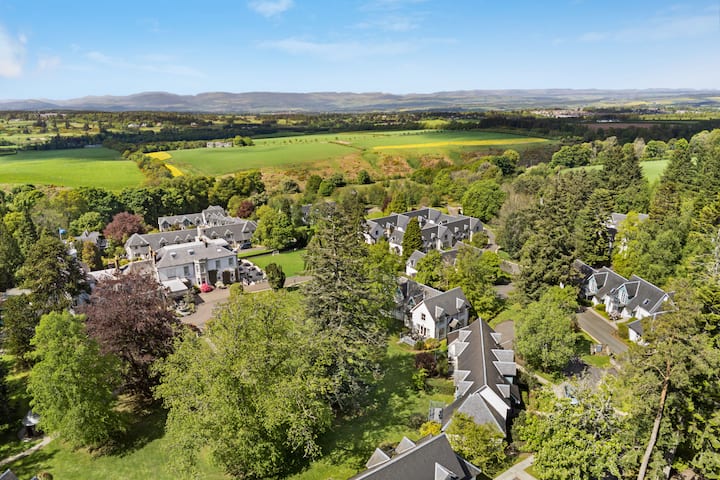 Exterior of Wyndham Duchally Country Estate hotel in Auchterarder, Other than US/Canada