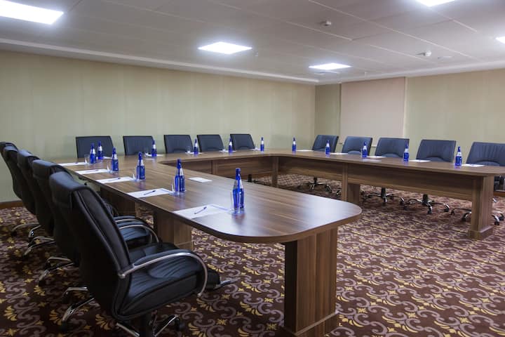 U-shape meeting room at Wyndham Batumi in Batumi, Other than US/Canada
