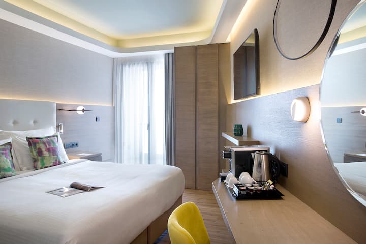Guest room at the Wyndham Athens Residence in Athens, Other than US/Canada