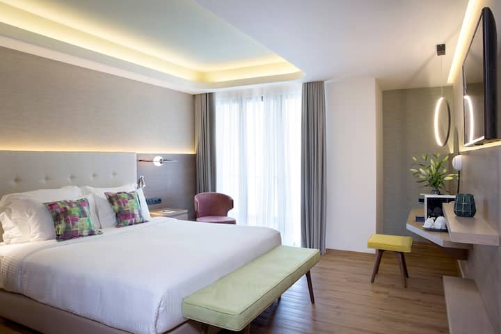 Guest room at the Wyndham Athens Residence in Athens, Other than US/Canada