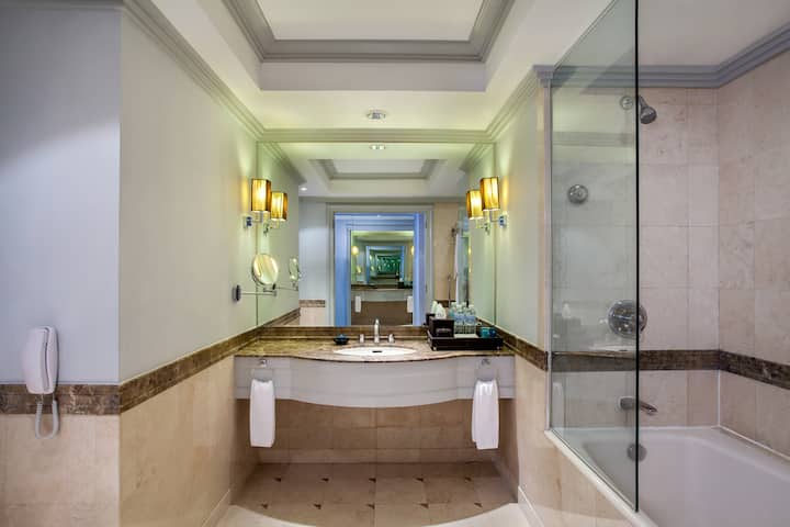 Guest room bath at the Wyndham Casablanca Jakarta in Jakarta, Other than US/Canada