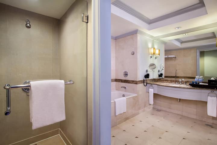 Guest room bath at the Wyndham Casablanca Jakarta in Jakarta, Other than US/Canada