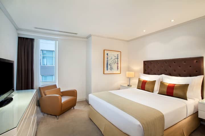 Guest room at the Wyndham Casablanca Jakarta in Jakarta, Other than US/Canada